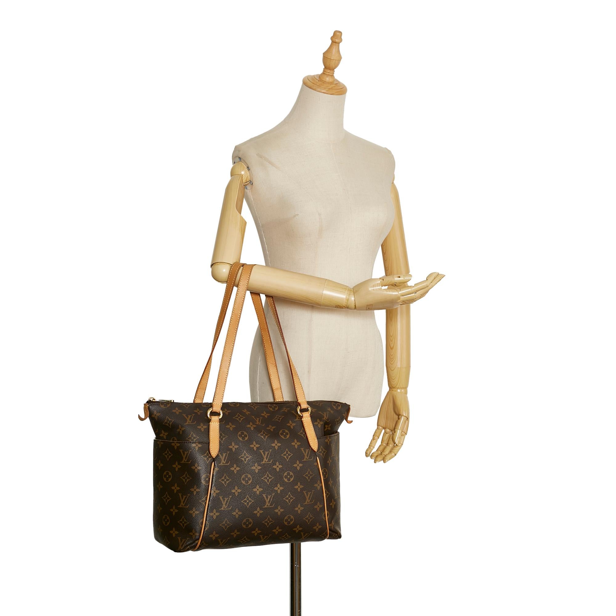 Louis Vuitton Monogram Totally MM (SHG-W5DFwn)