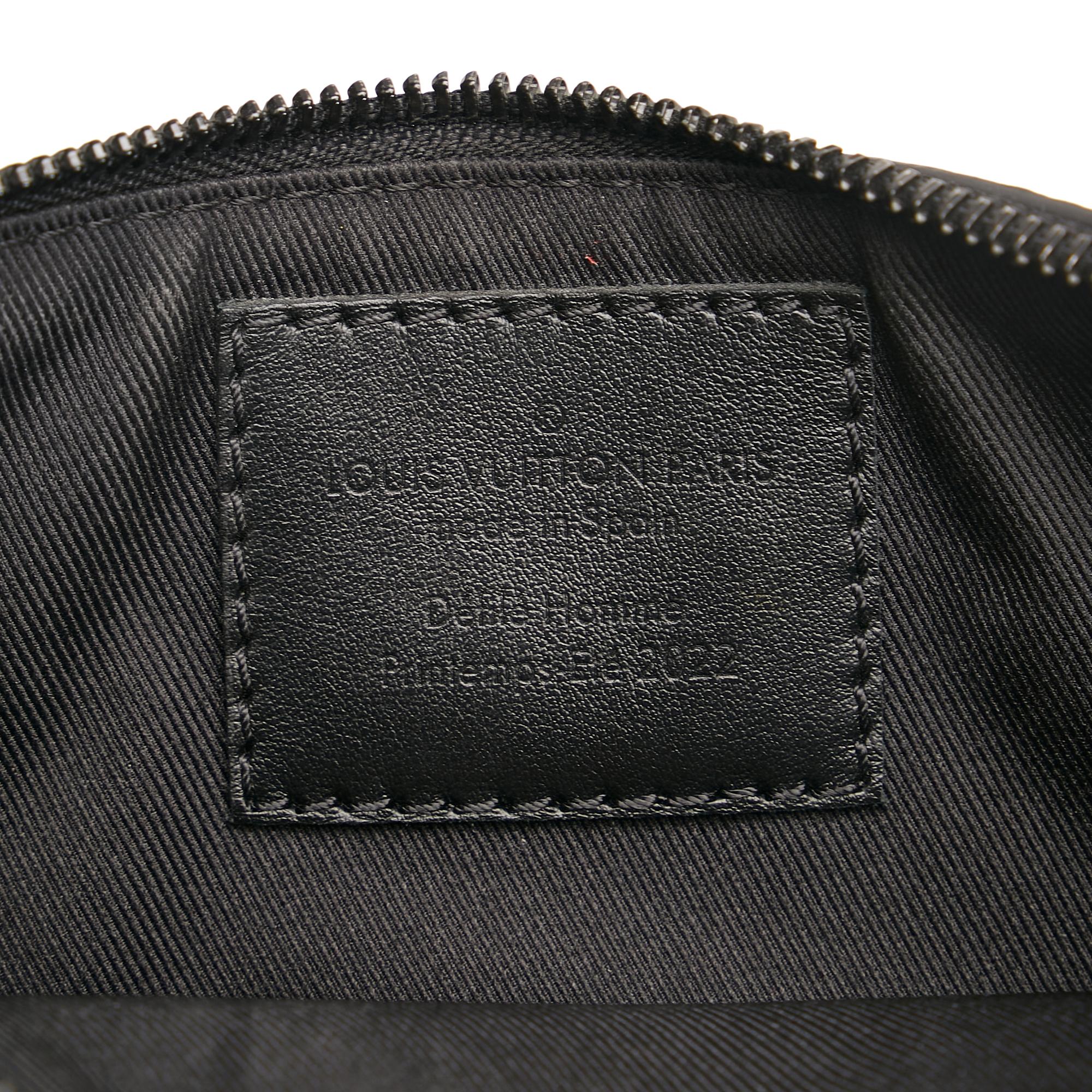 Louis Vuitton Monogram Trio Pouch NM (SHG-37664)