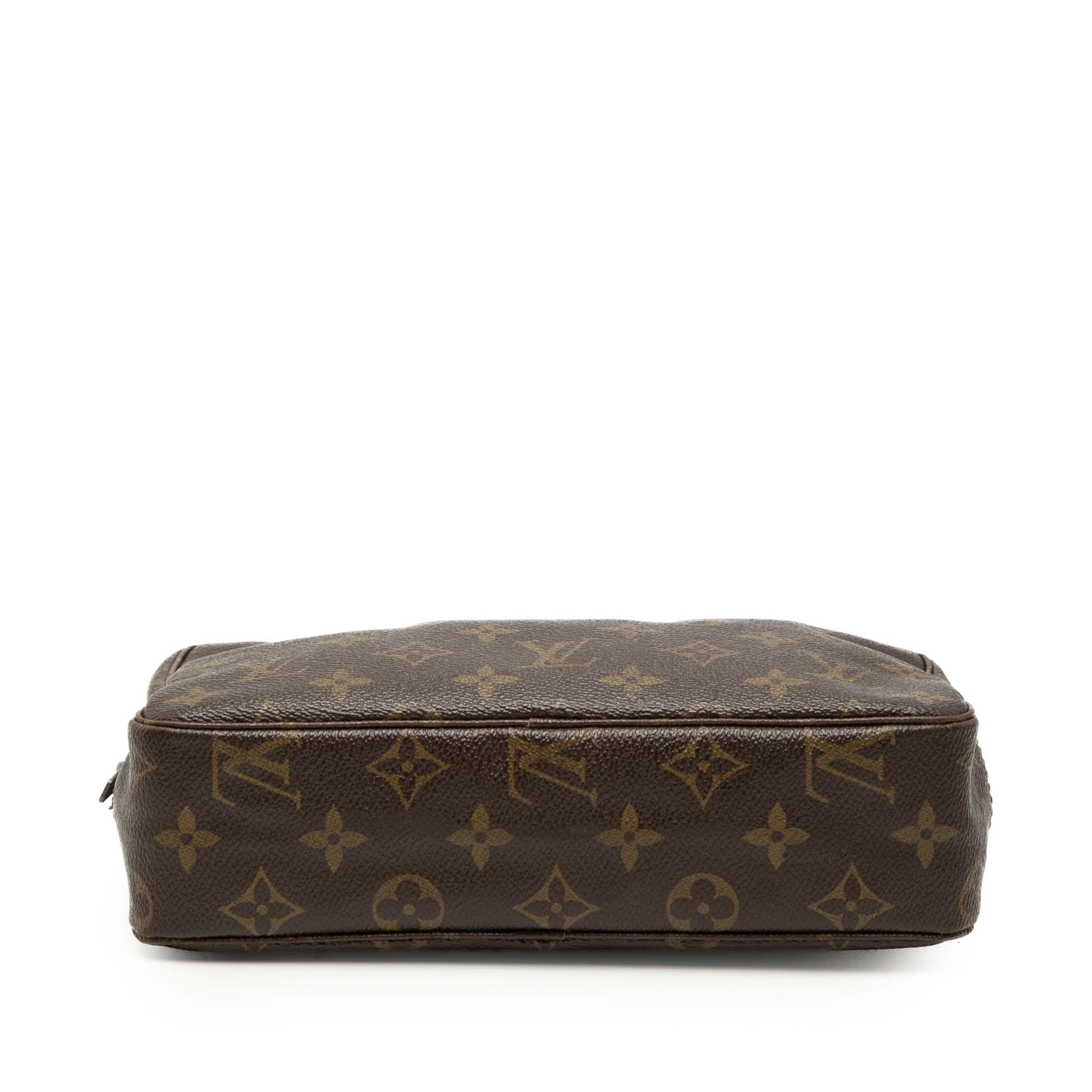 Louis Vuitton Monogram Trousse Toilette 23