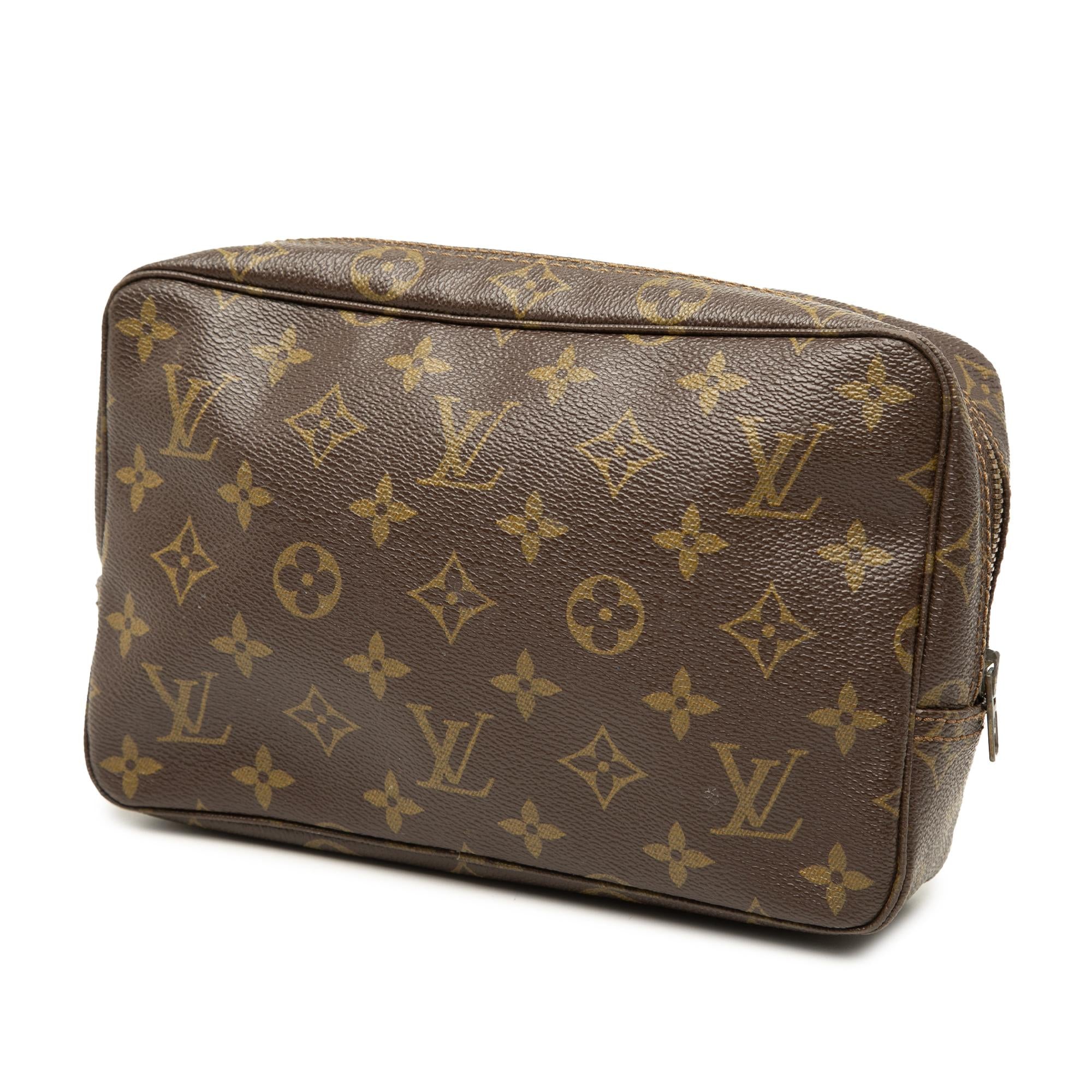 Louis Vuitton Monogram Trousse Toilette 23