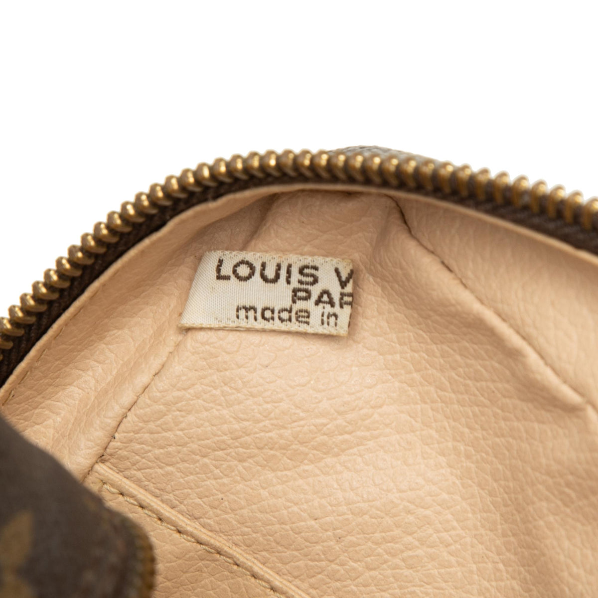 Louis Vuitton Monogram Trousse Toilette 23