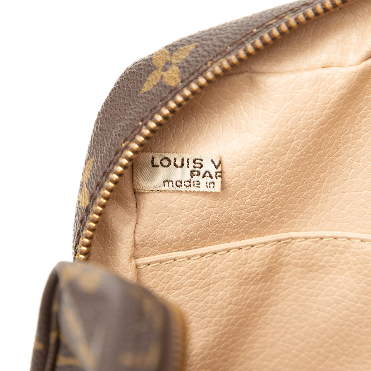 Louis Vuitton Monogram Trousse Toilette 23