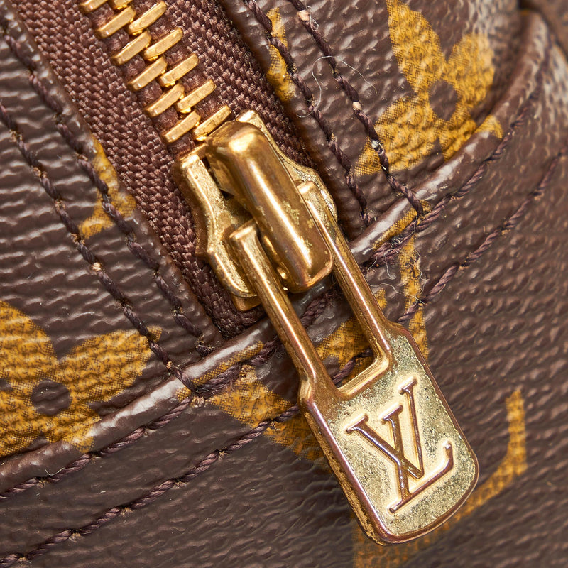 Louis Vuitton Monogram Trousse Toilette 28 (SHG-zjVaOd) – LuxeDH