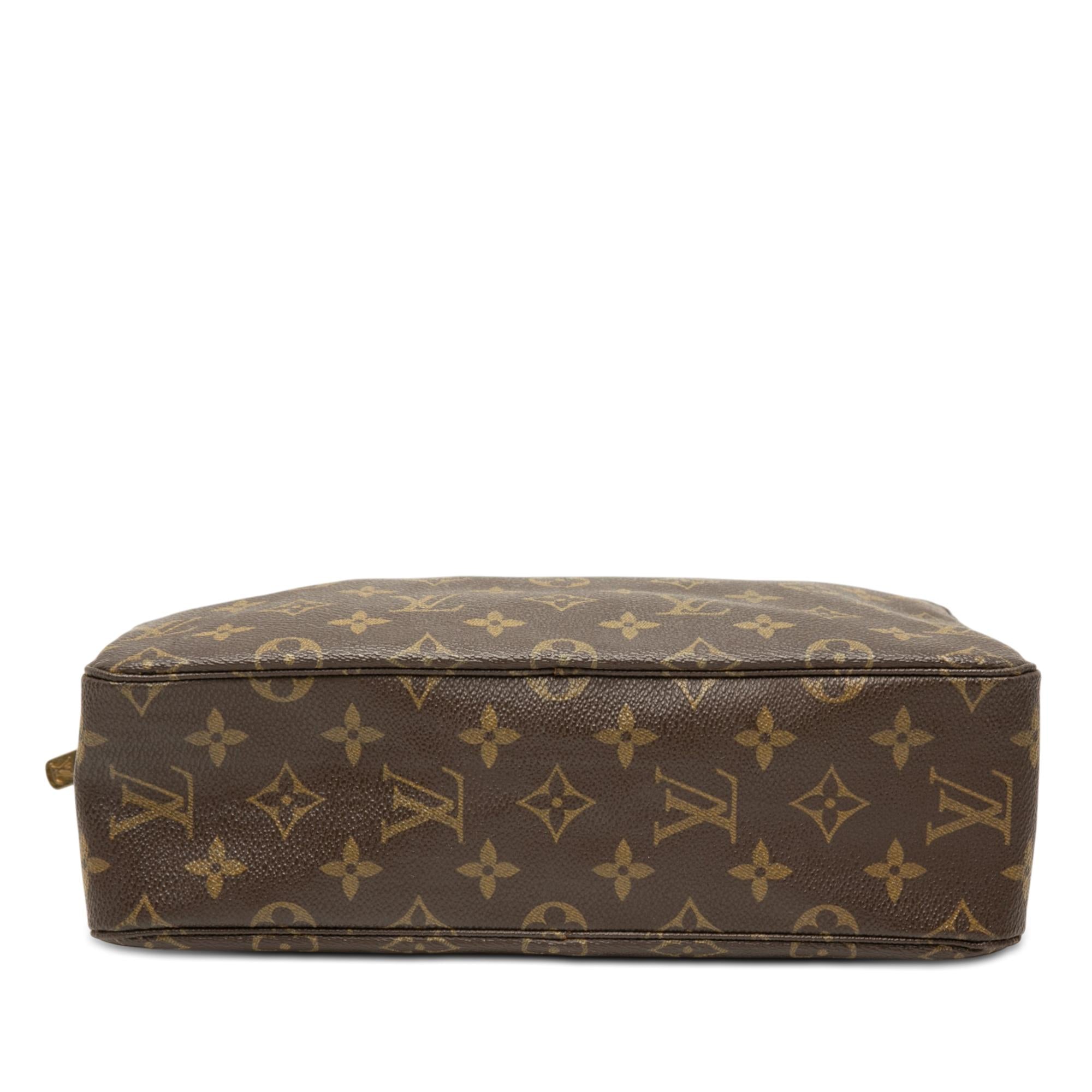 Louis Vuitton Monogram Trousse Toilette 28