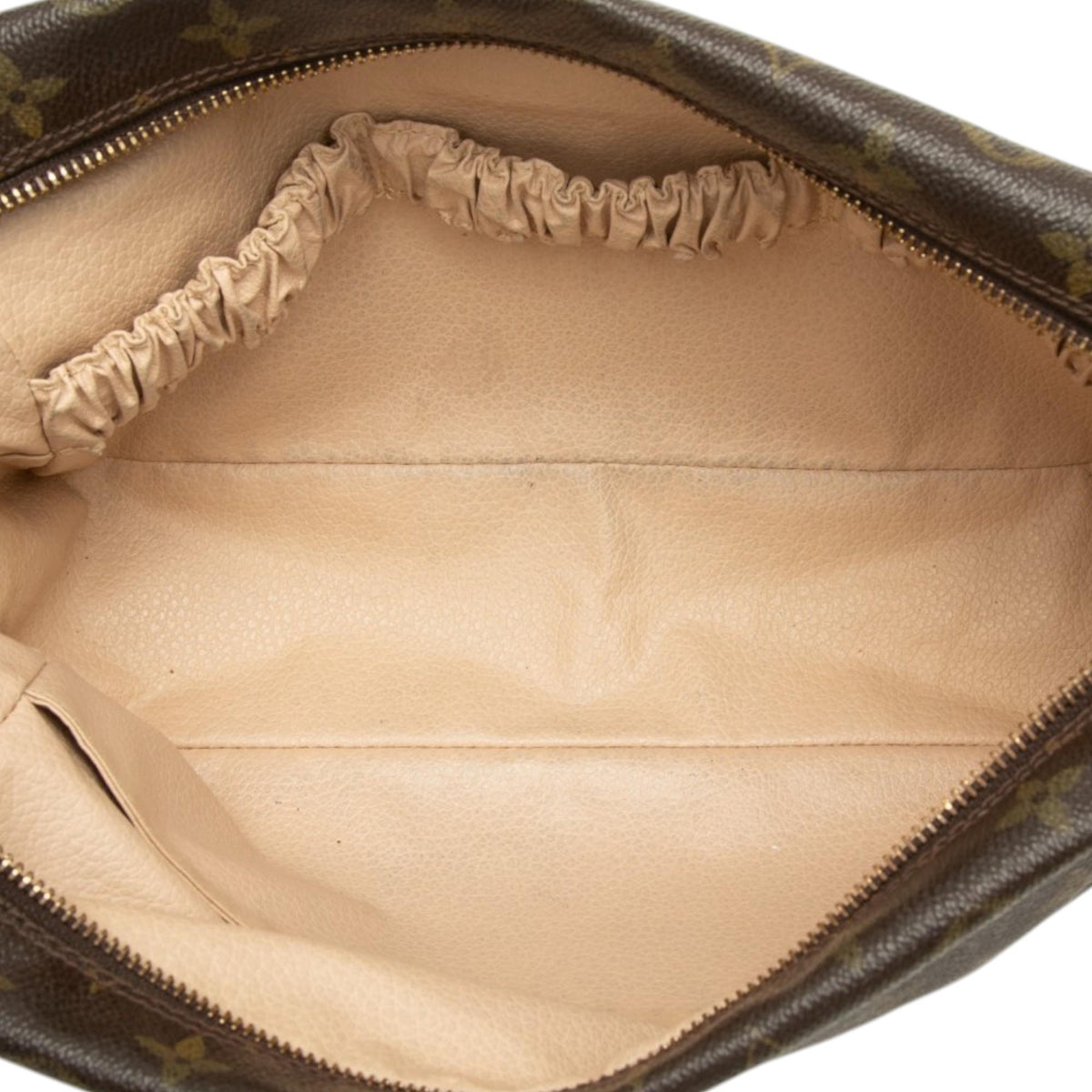 Louis Vuitton Monogram Trousse Toilette 28