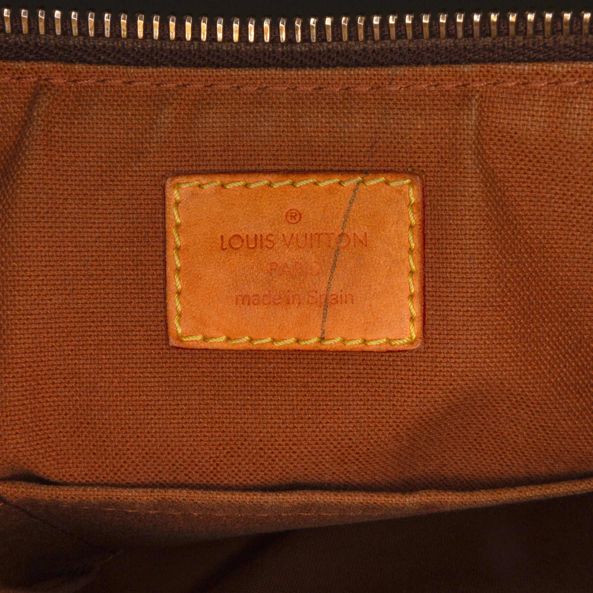 Louis Vuitton Monogram Tulum GM (SHG-OiL40M)