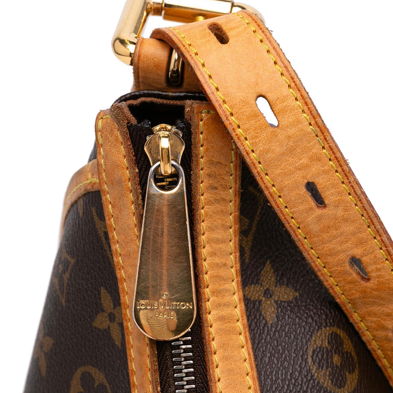 Louis Vuitton Monogram Tulum GM (SHG-33349) – LuxeDH