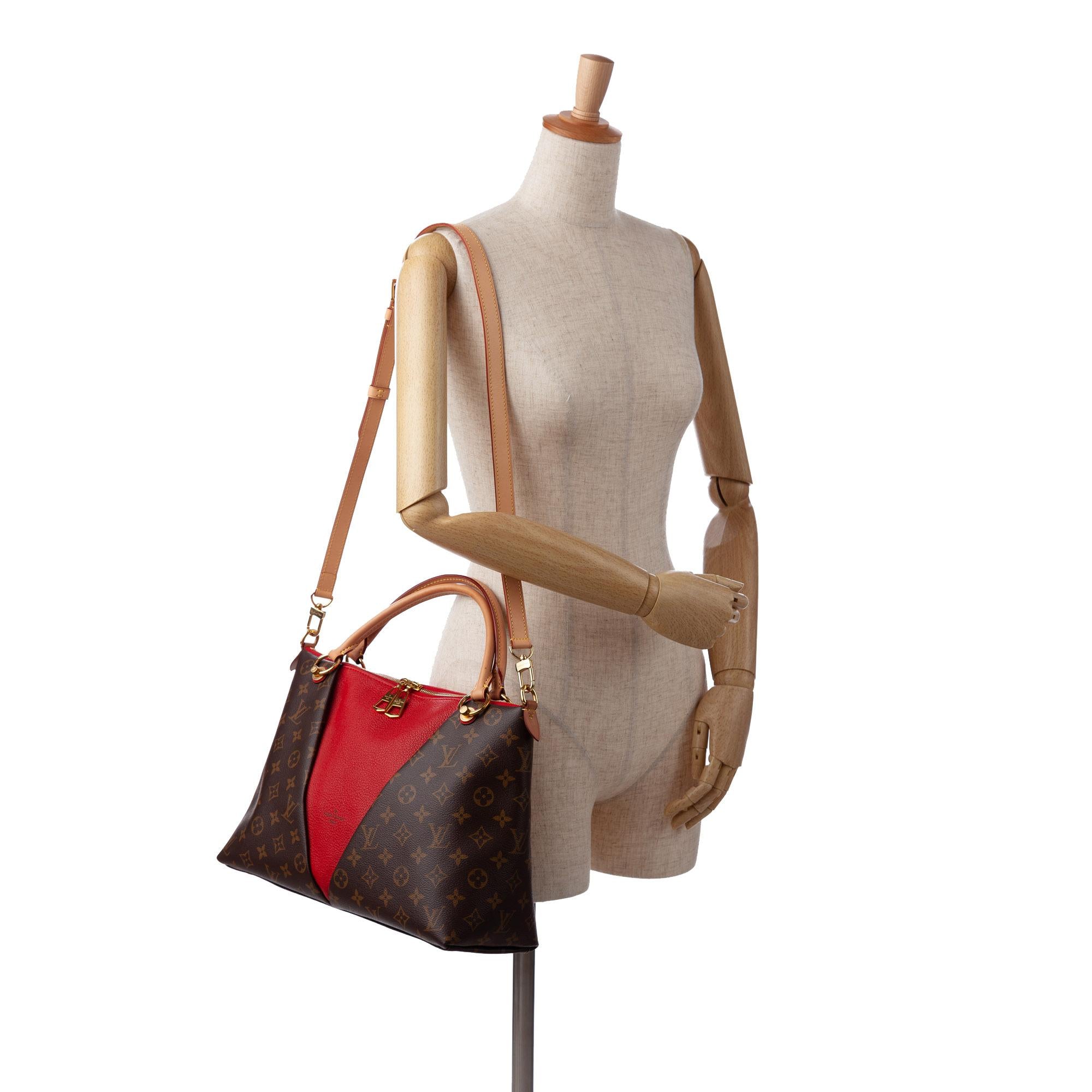 Louis Vuitton Monogram V Tote MM (SHG-5FGVKH)