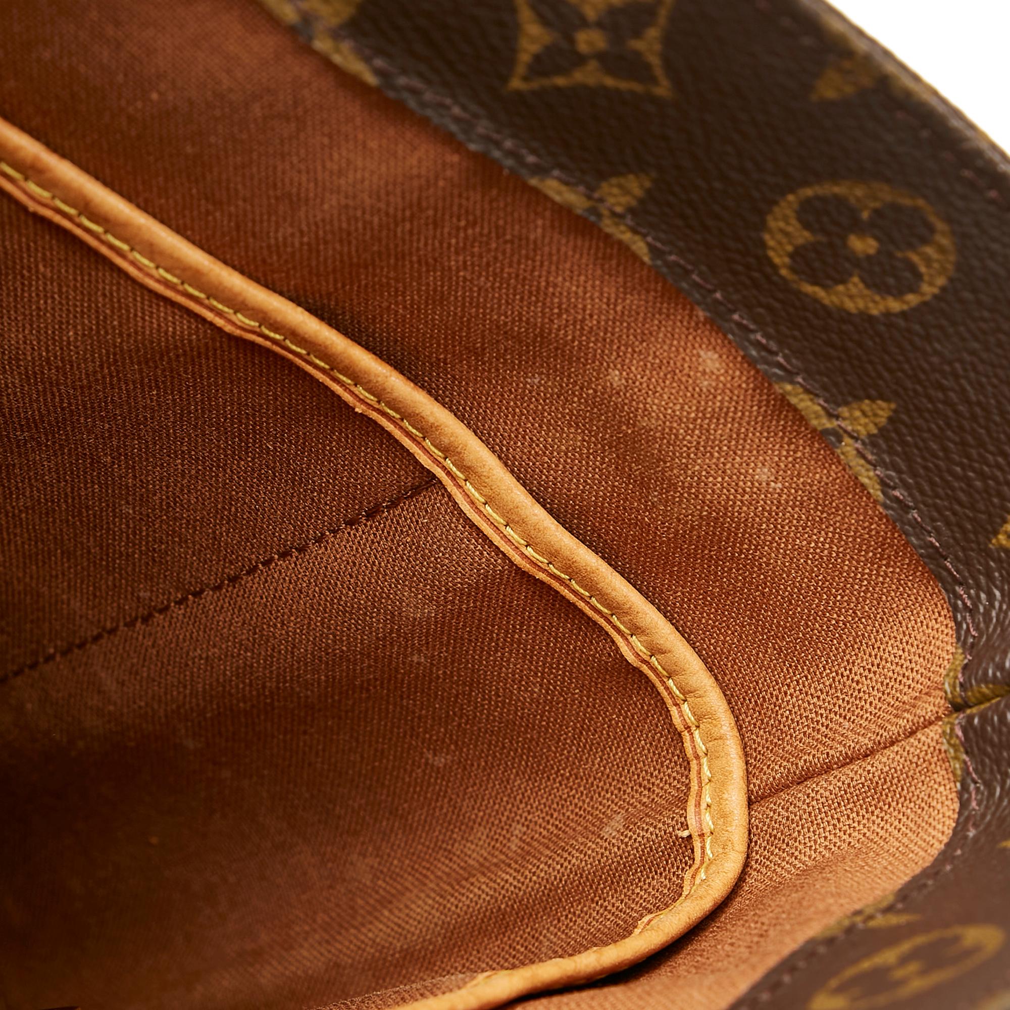 Louis Vuitton Monogram Vavin GM (SHG-ozaA2V)