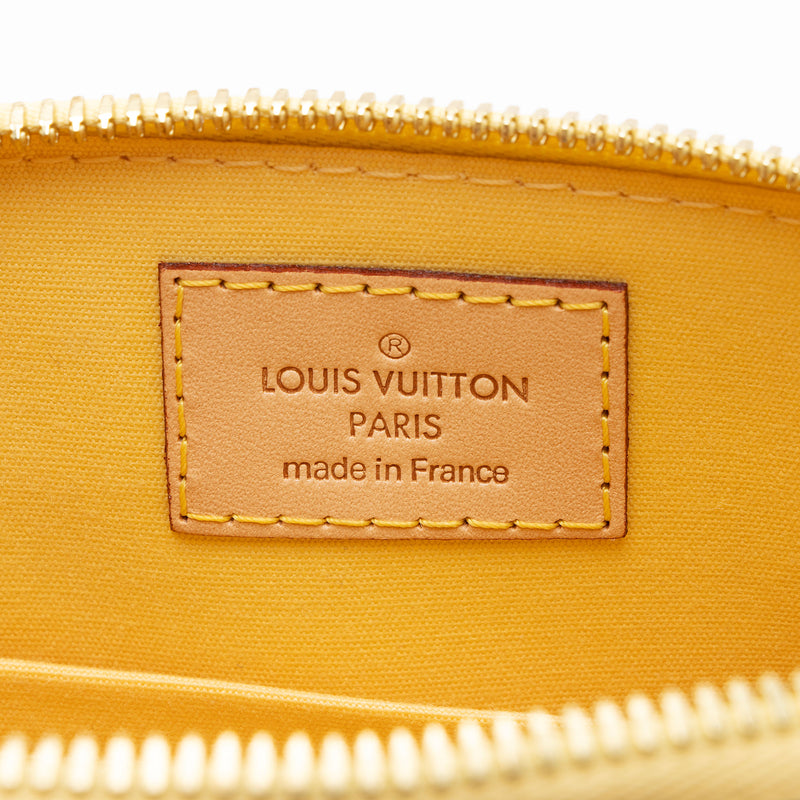 Louis Vuitton Monogram Vernis Alma BB Satchel (SHF-KPekdc)