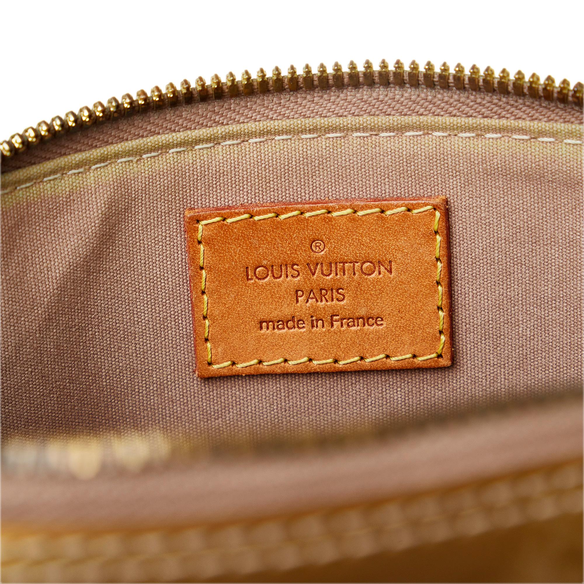 Louis Vuitton Monogram Vernis Alma BB (SHG-zw2oA4)