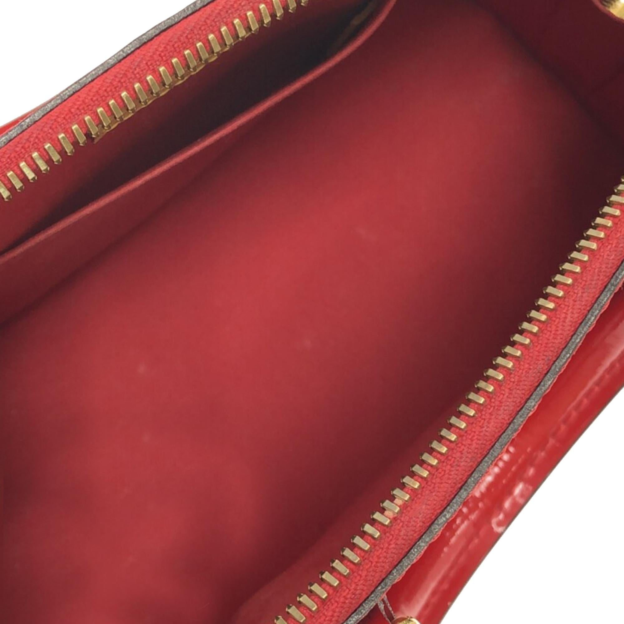 Louis Vuitton Monogram Vernis Alma BB (SHG-dJprRU)