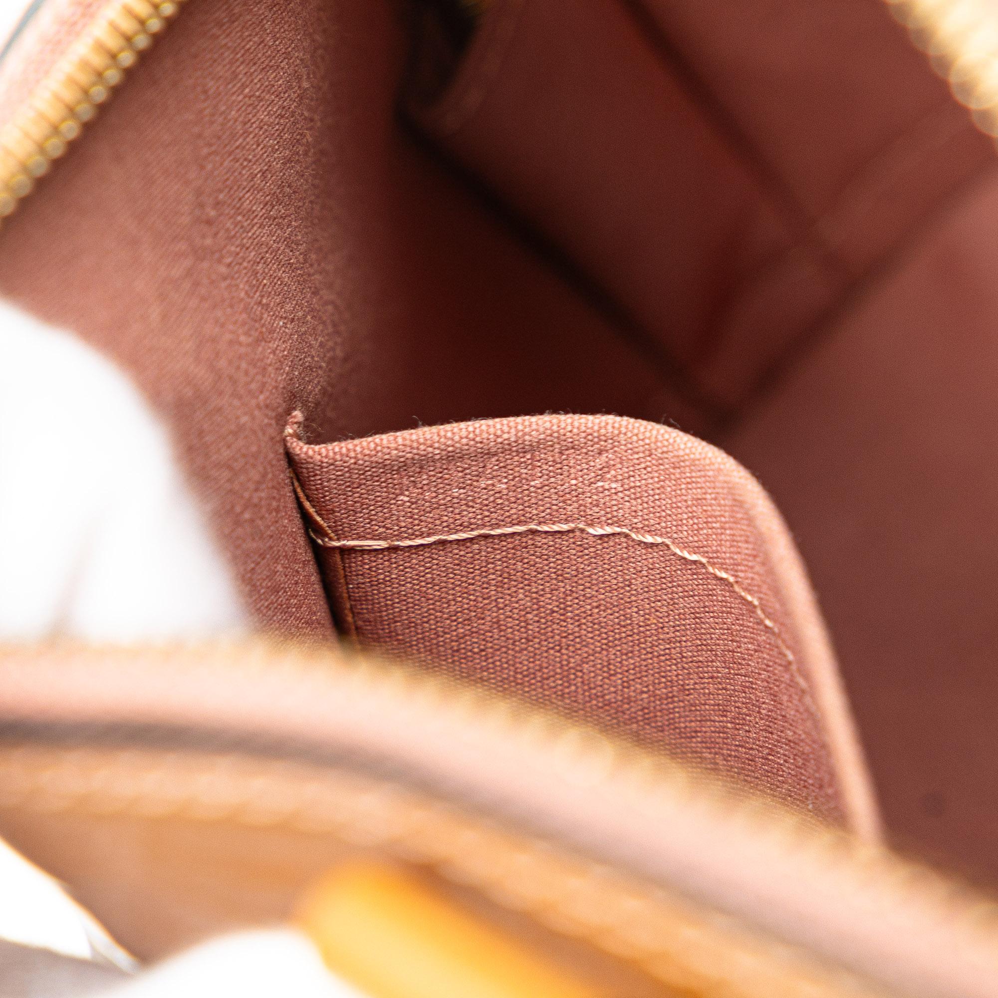 Louis Vuitton Monogram Vernis Alma BB