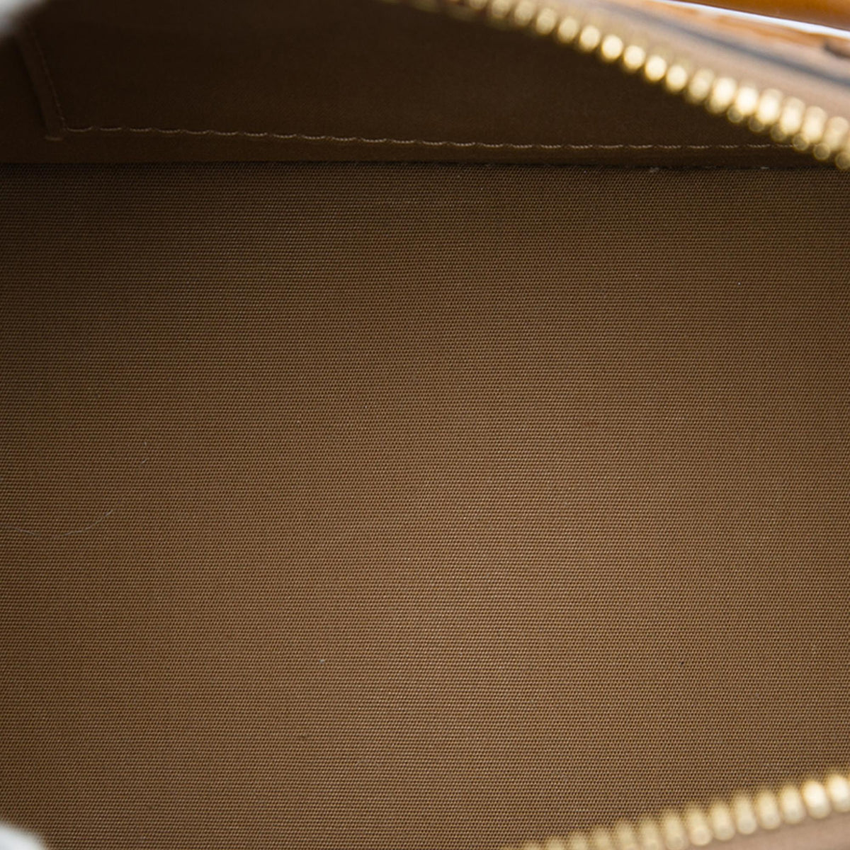 Louis Vuitton Monogram Vernis Alma BB