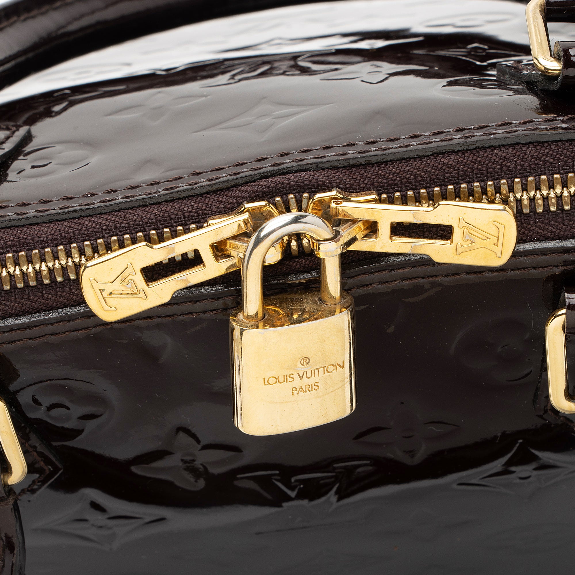 Louis Vuitton Monogram Vernis Alma GM Satchel (SHF-K55Nxm)