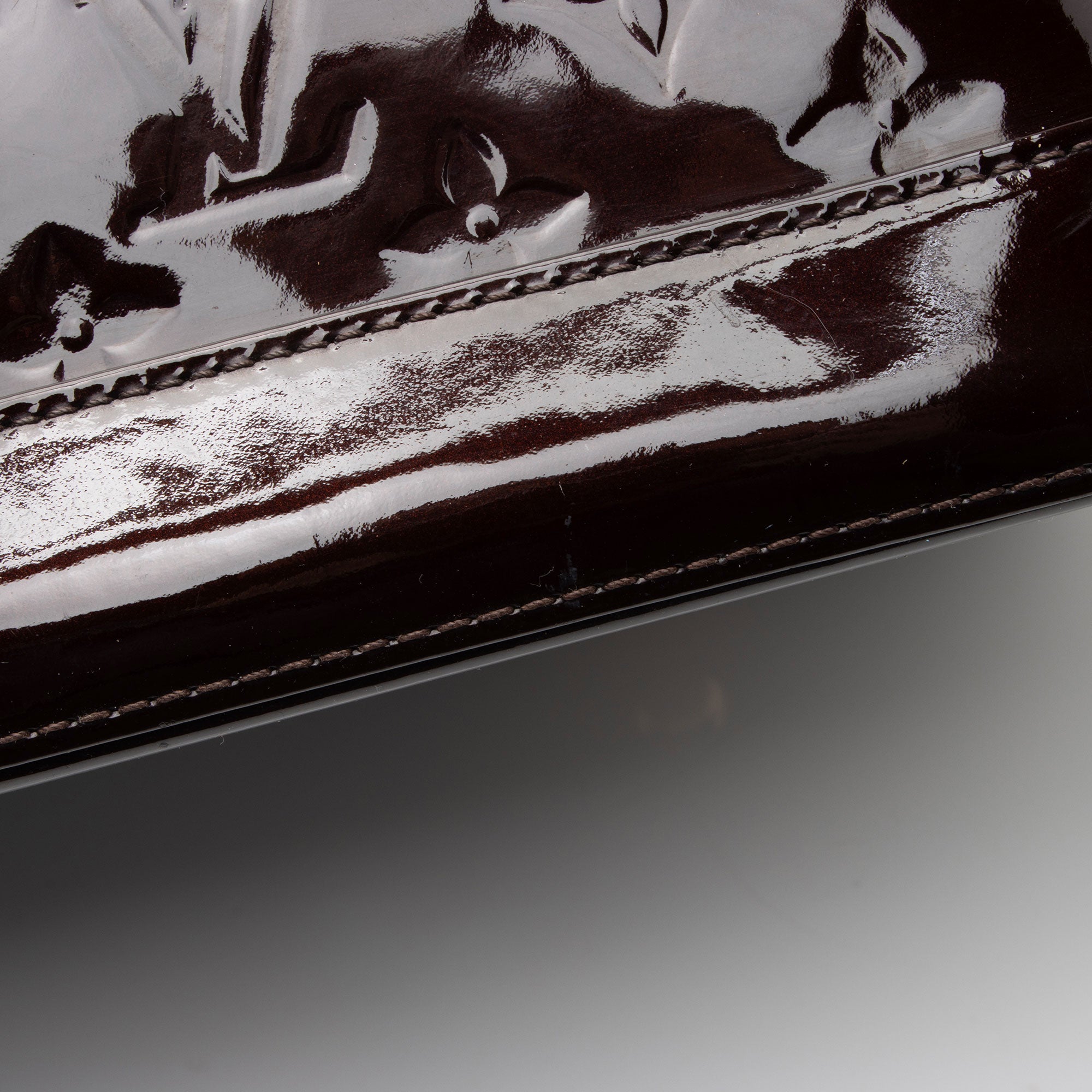 Louis Vuitton Monogram Vernis Alma GM Satchel (SHF-K55Nxm)