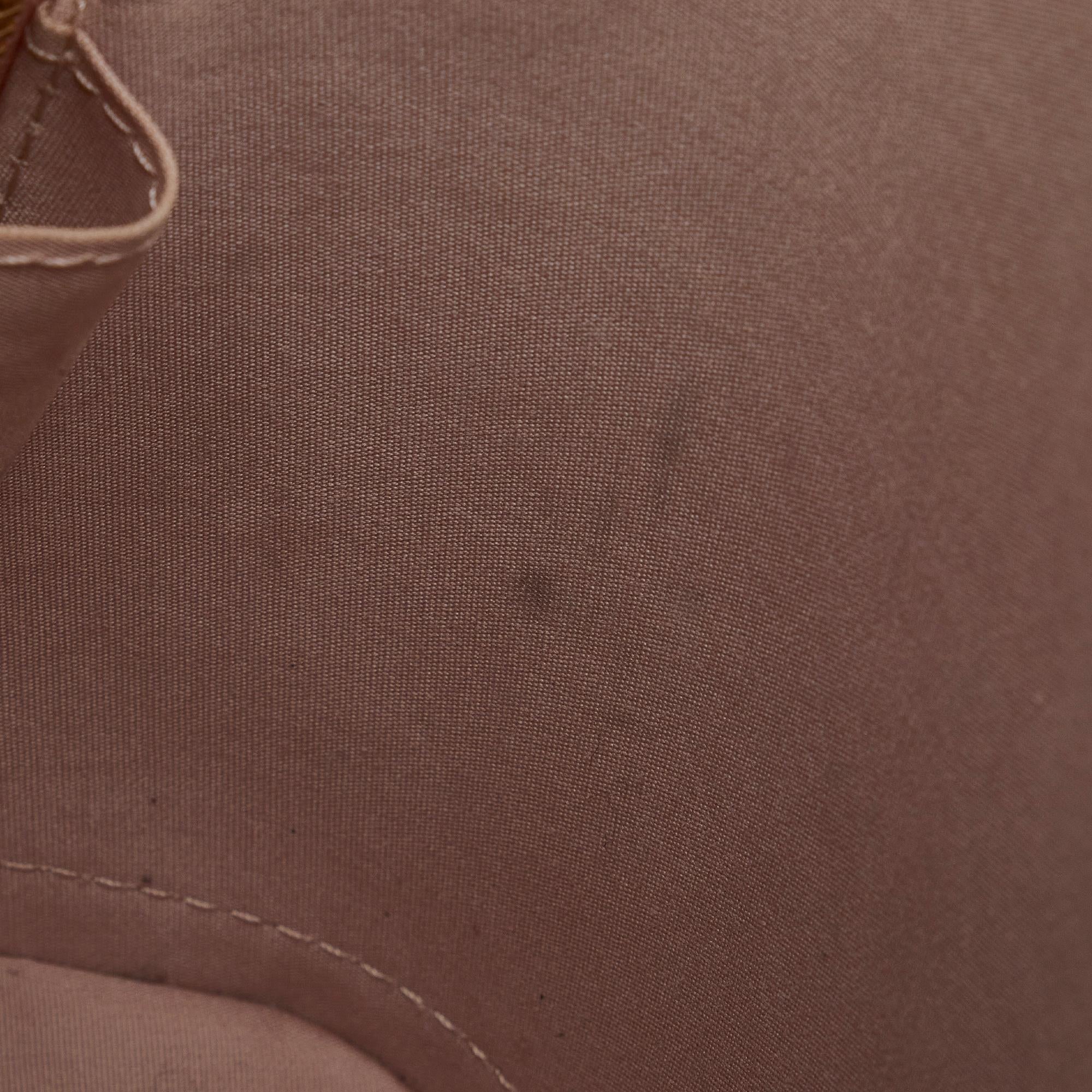 Louis Vuitton Monogram Vernis Alma PM (SHG-Xt3lPT)