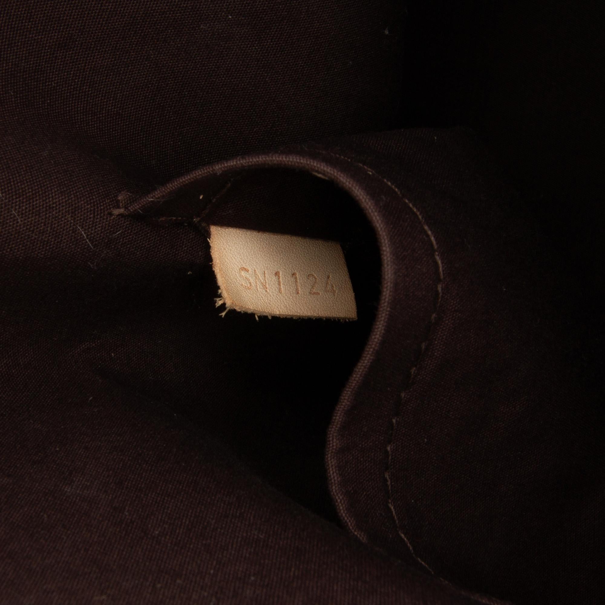 Louis Vuitton Monogram Vernis Alma PM (SHG-tjmI3z)