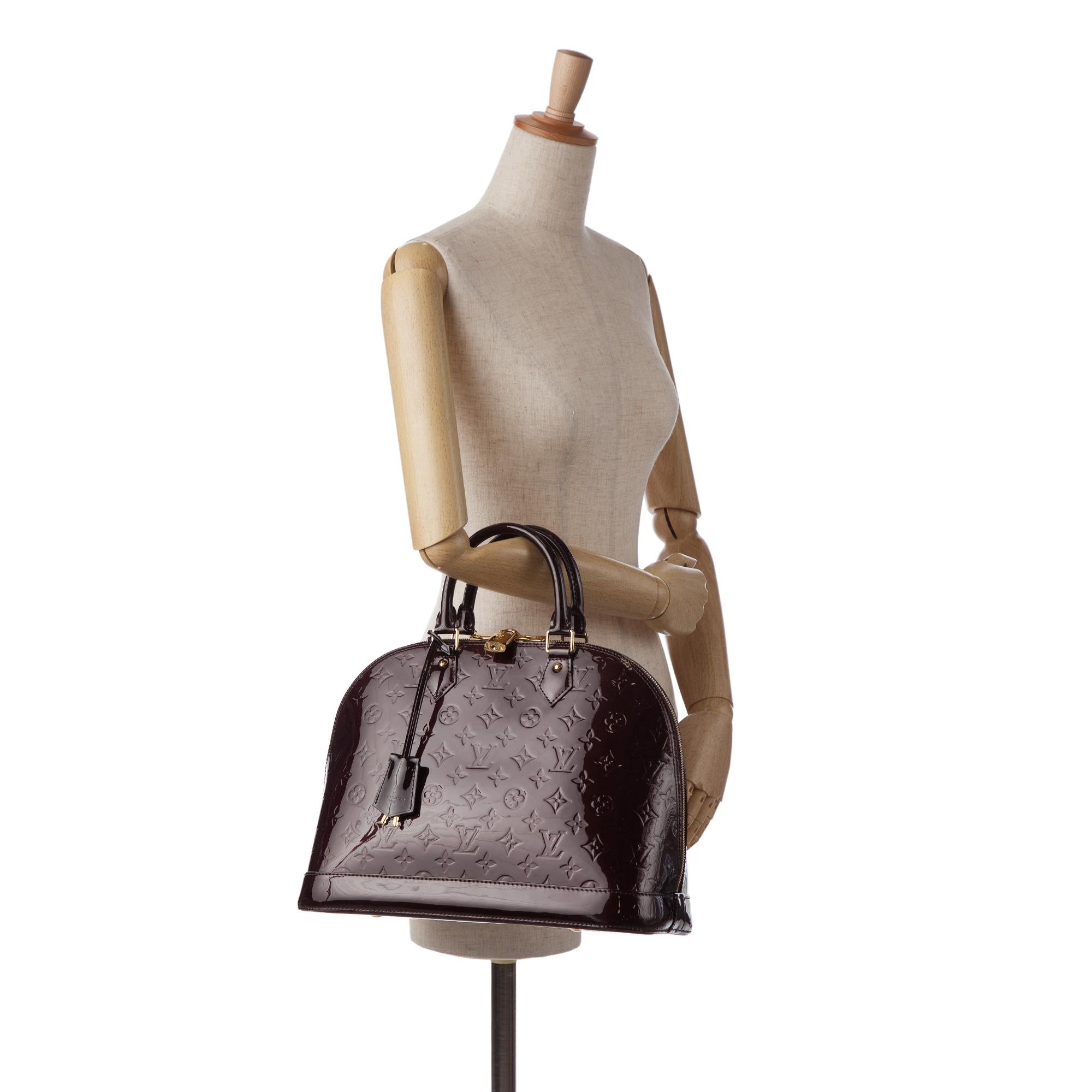 Louis Vuitton Monogram Vernis Alma PM (SHG-tjmI3z)