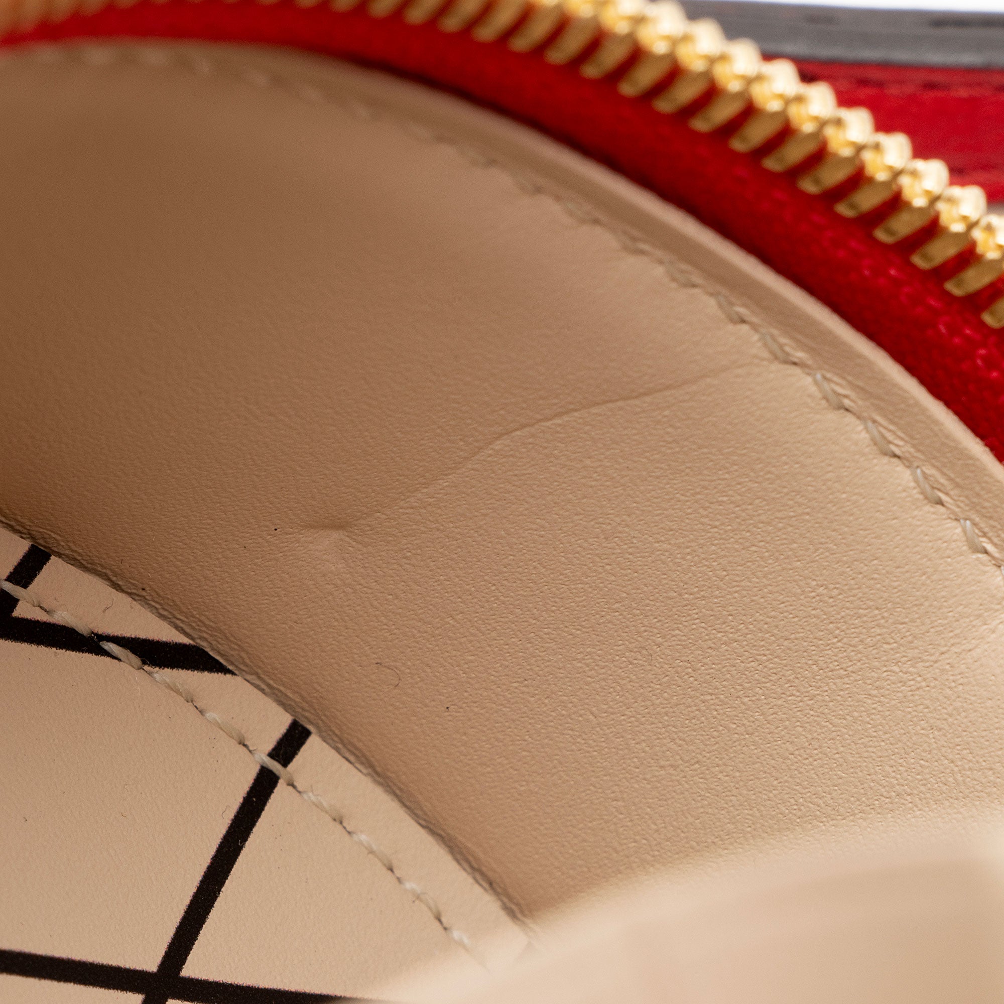 Louis Vuitton Monogram Vernis Boite Chapeau Mini Shoulder Bag