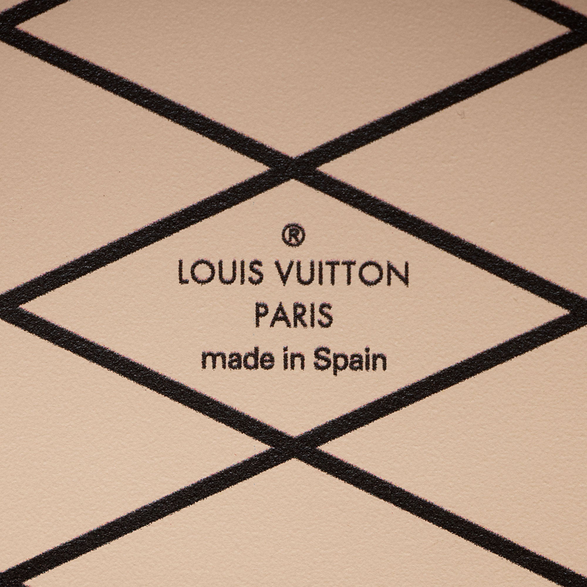 Louis Vuitton Monogram Vernis Boite Chapeau Mini Shoulder Bag