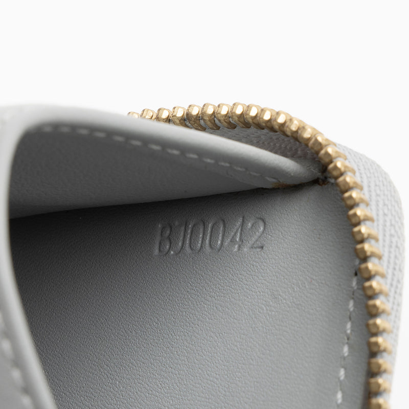 Louis Vuitton Monogram Vernis Broome Zip Wallet (SHF-CXPAov)