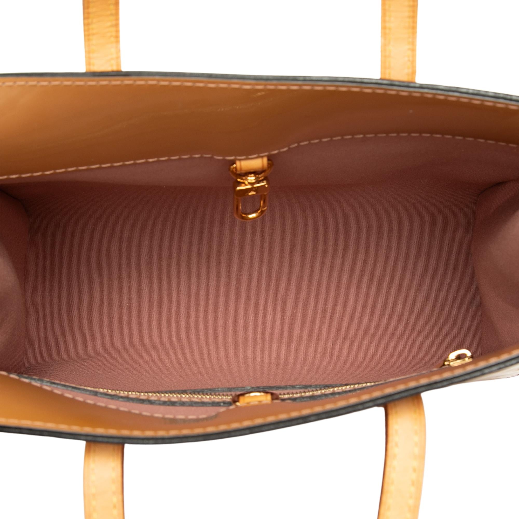 Louis Vuitton Monogram Vernis Catalina BB