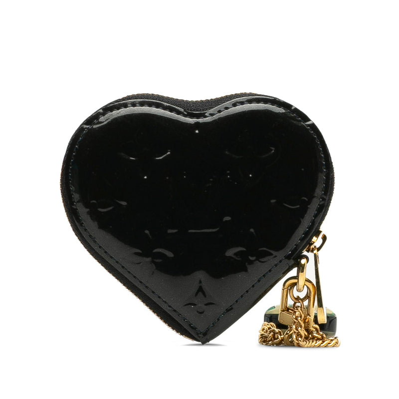 Louis Vuitton Monogram Vernis Heart Coin Purse (SHG-gdCCOK)