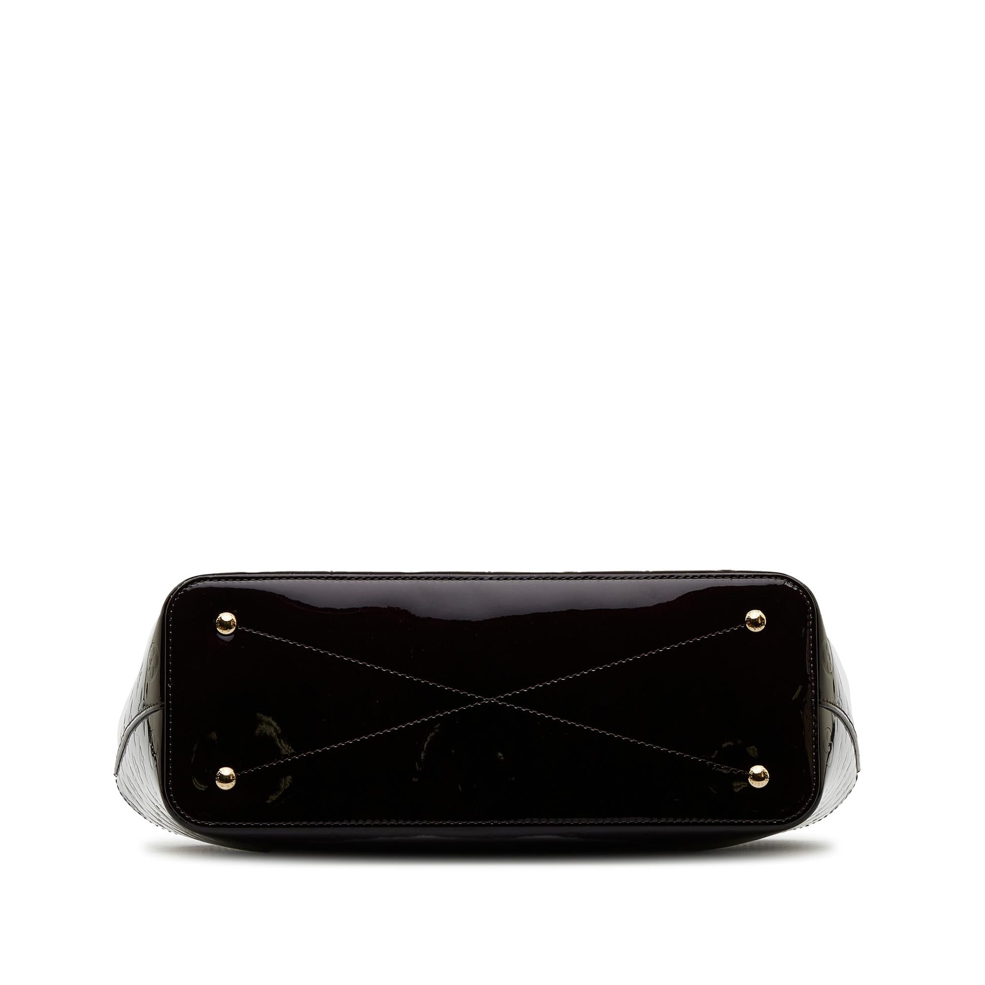 Louis Vuitton Monogram Vernis Long Beach (SHG-AhOsEx)