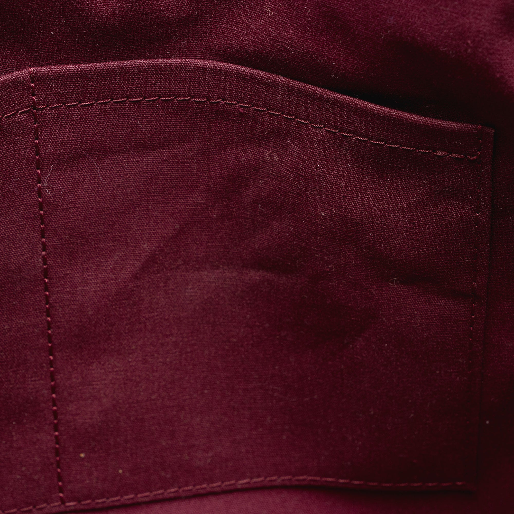 Louis Vuitton Monogram Vernis Melrose Avenue Satchel (SHF-Xk72dg)