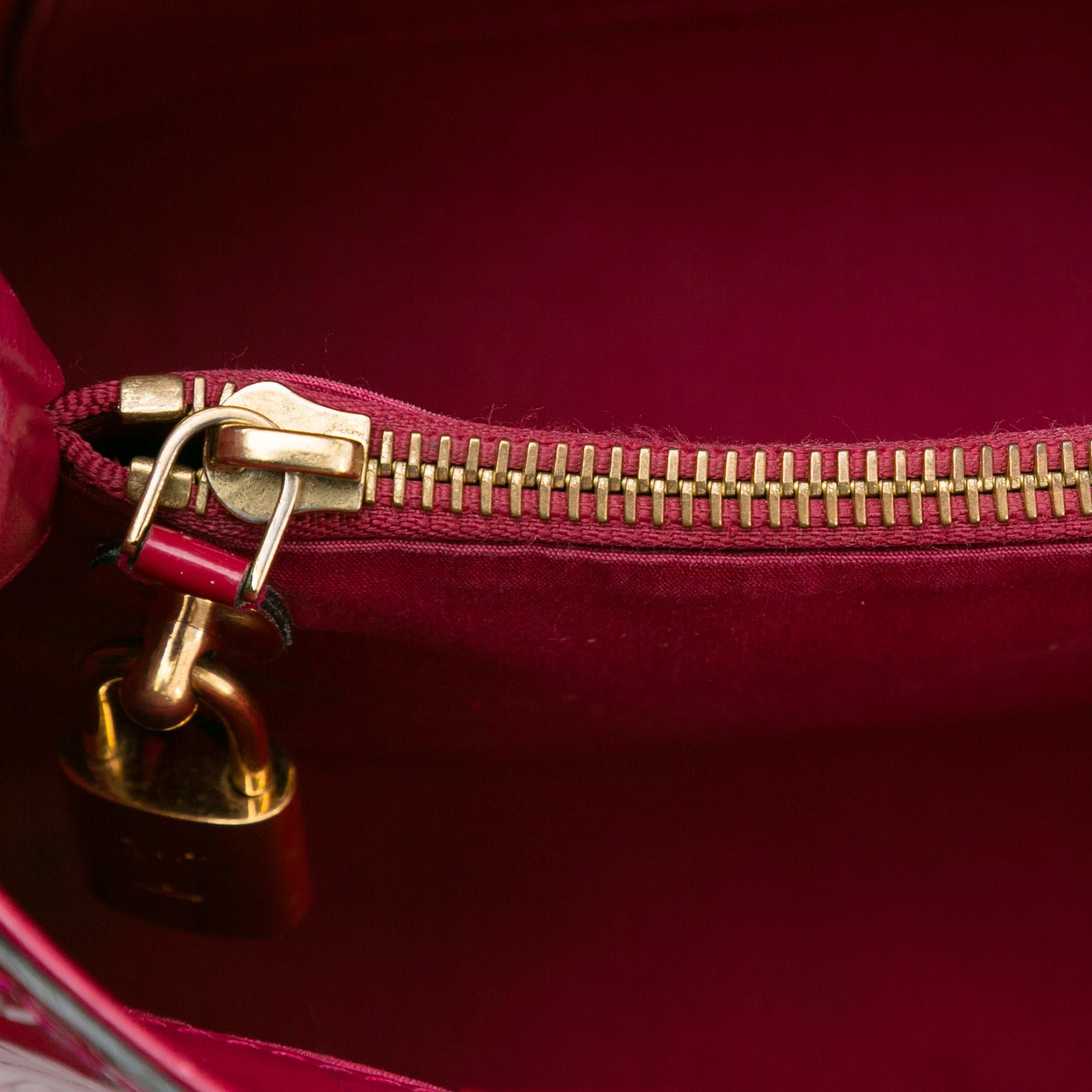 Louis Vuitton Monogram Vernis Montaigne BB (SHG-hRqyY5)
