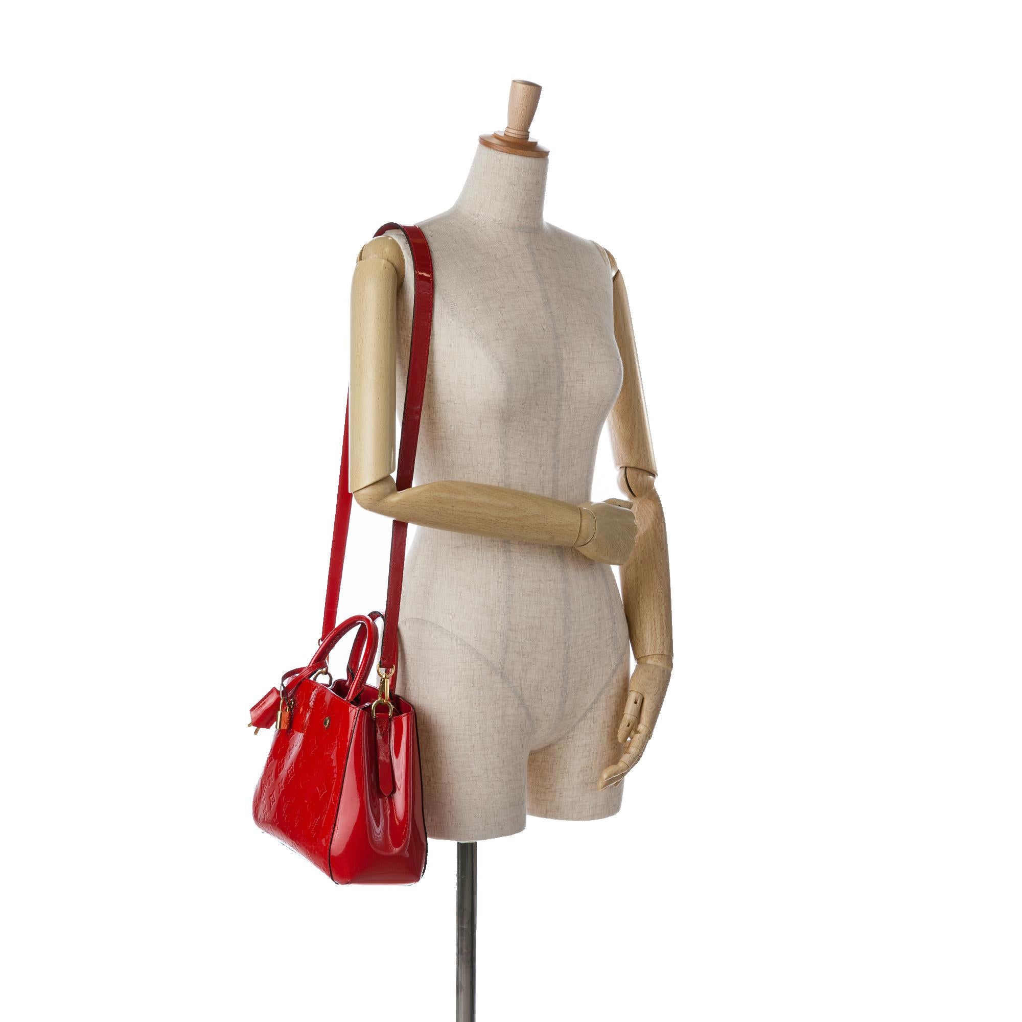 Louis Vuitton Monogram Vernis Montaigne BB (SHG-G9yb6I)