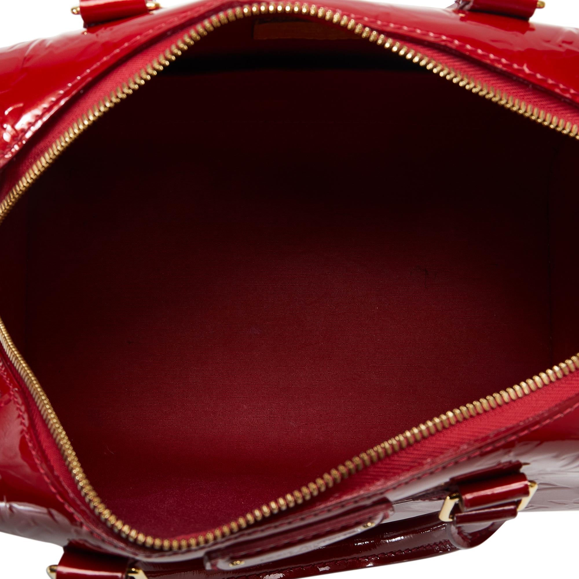 Louis Vuitton Monogram Vernis Montana (SHG-INVRbQ)