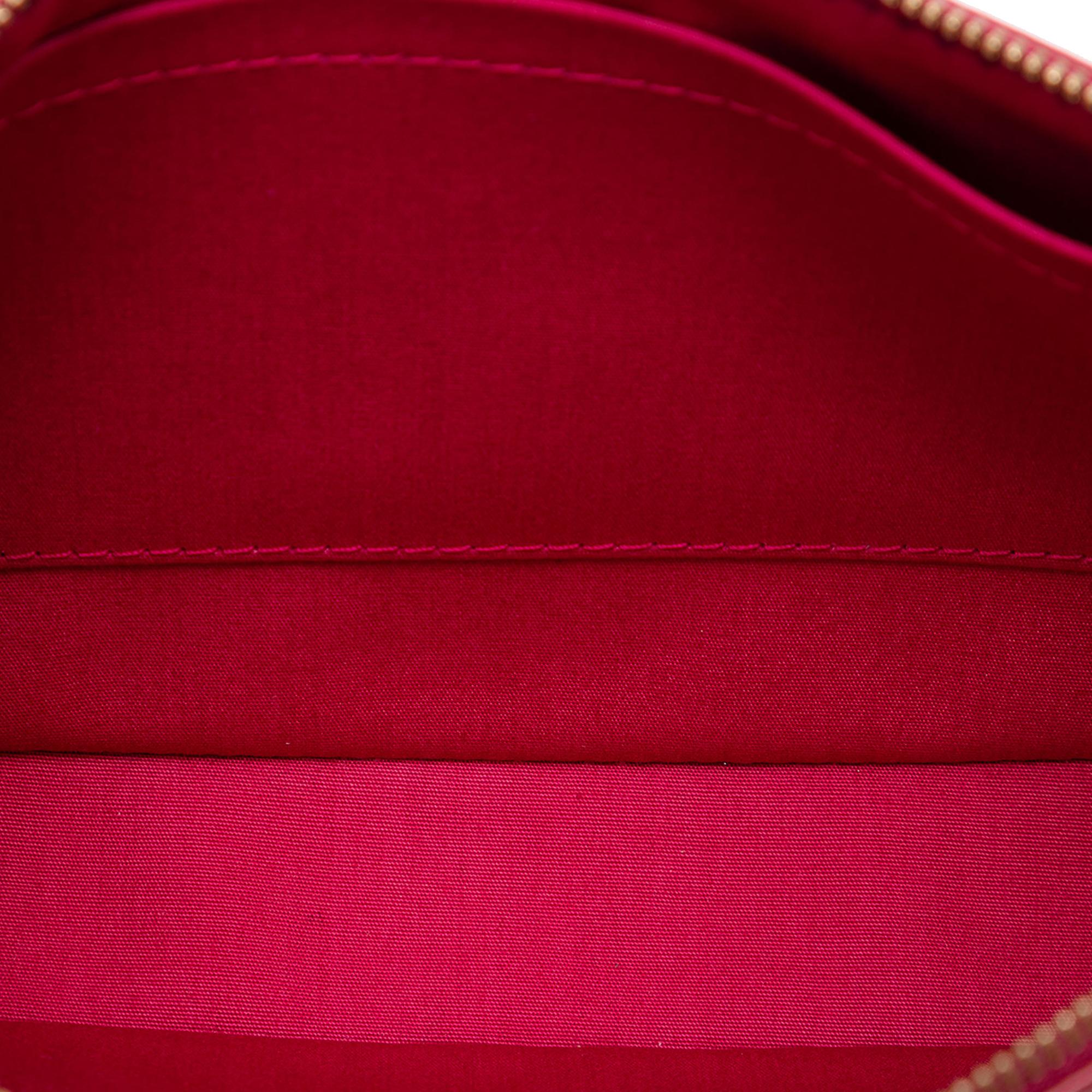 Louis Vuitton Monogram Vernis Pochette Accessoires