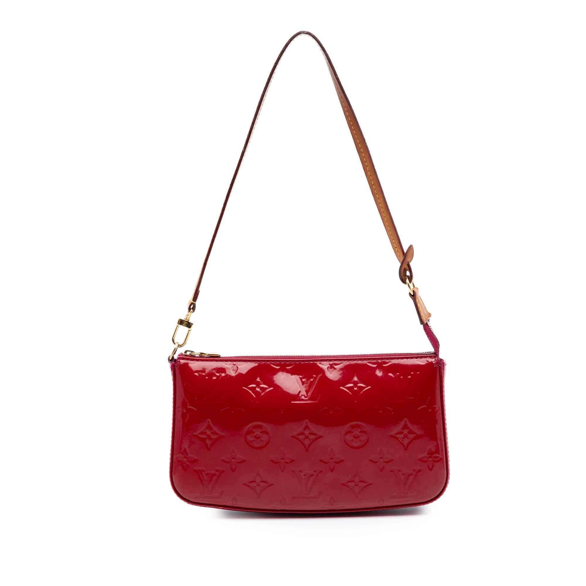Louis Vuitton Monogram Vernis Pochette Accessoires
