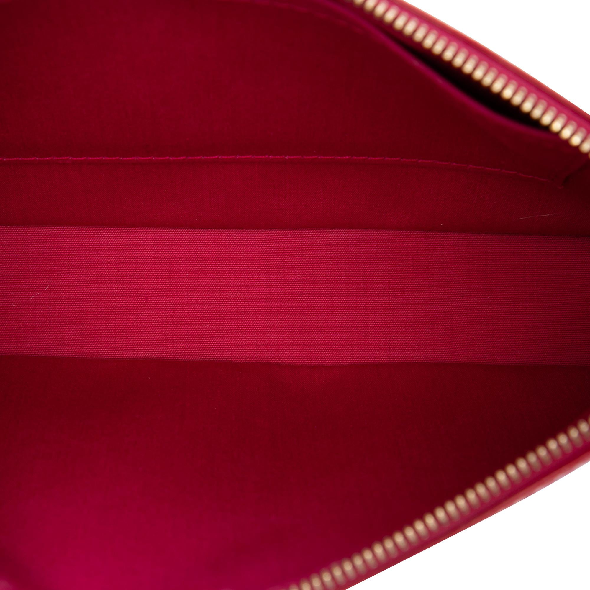 Louis Vuitton Monogram Vernis Pochette Accessoires