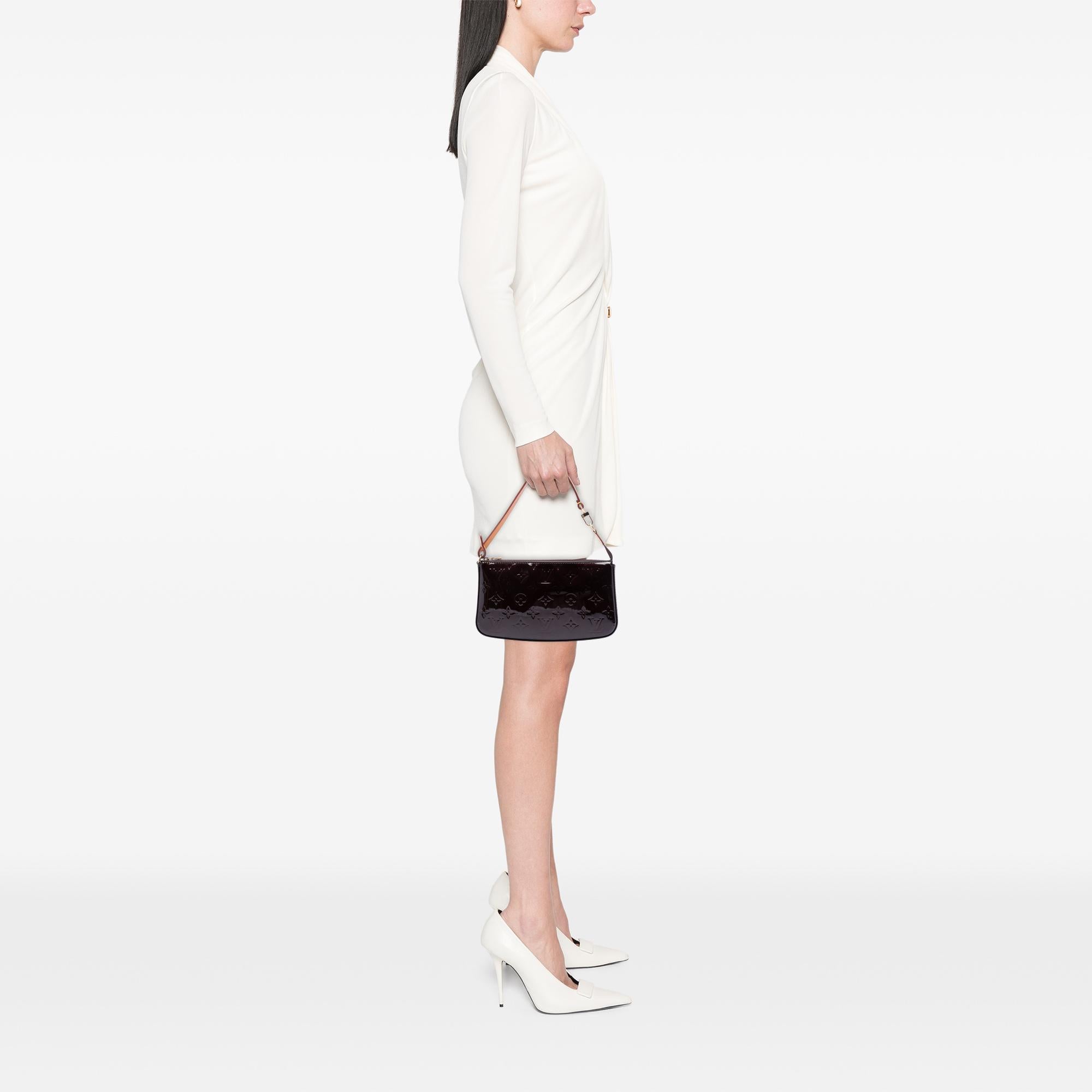 Louis Vuitton Monogram Vernis Pochette Accessoires