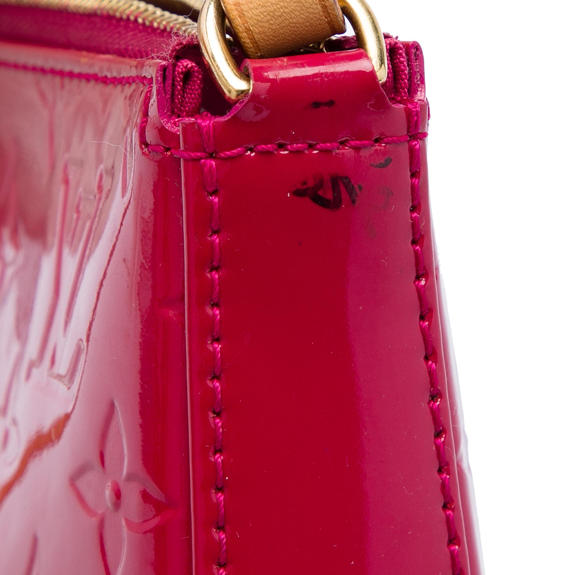Louis Vuitton Monogram Vernis Pochette Accessoires