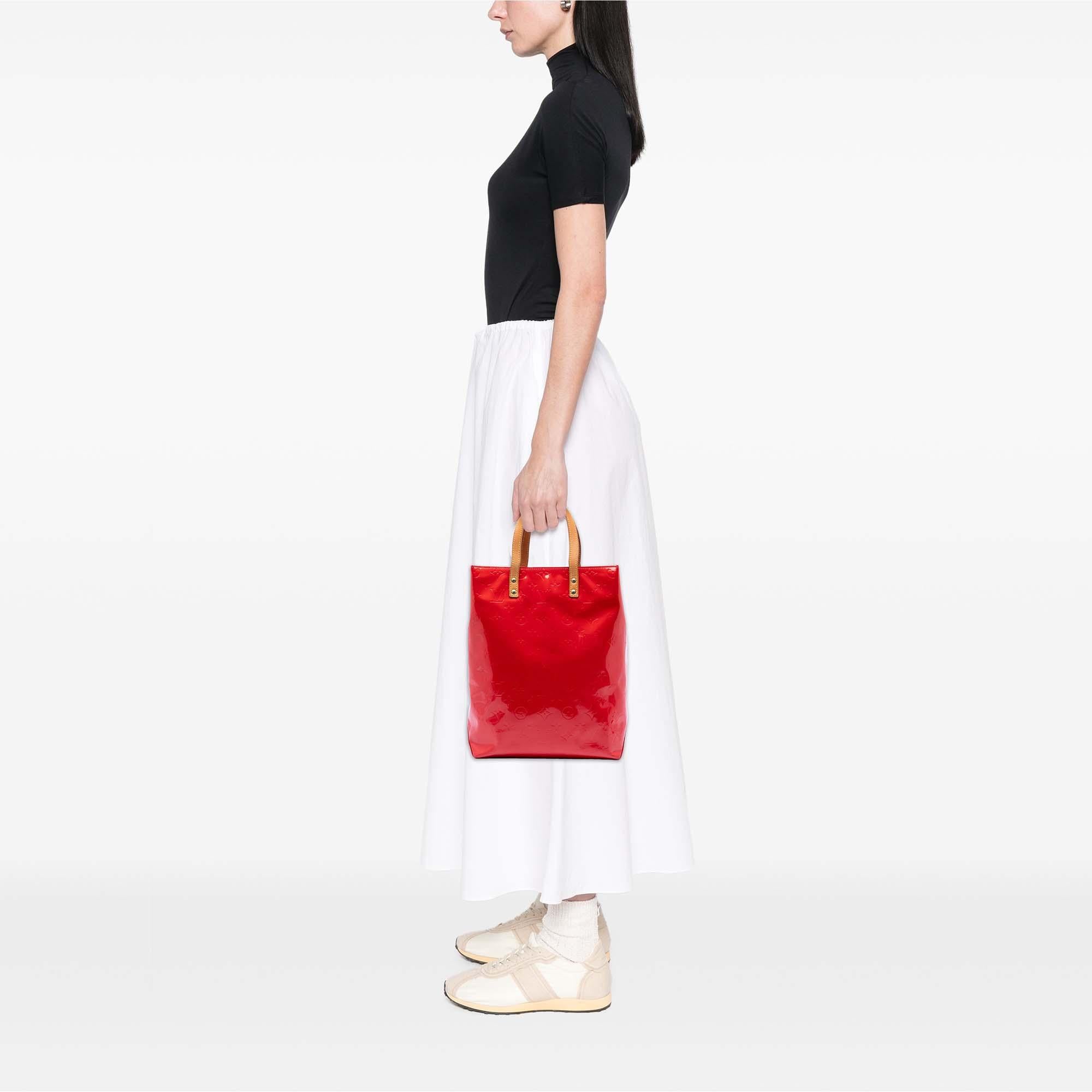 Louis Vuitton Monogram Vernis Reade MM