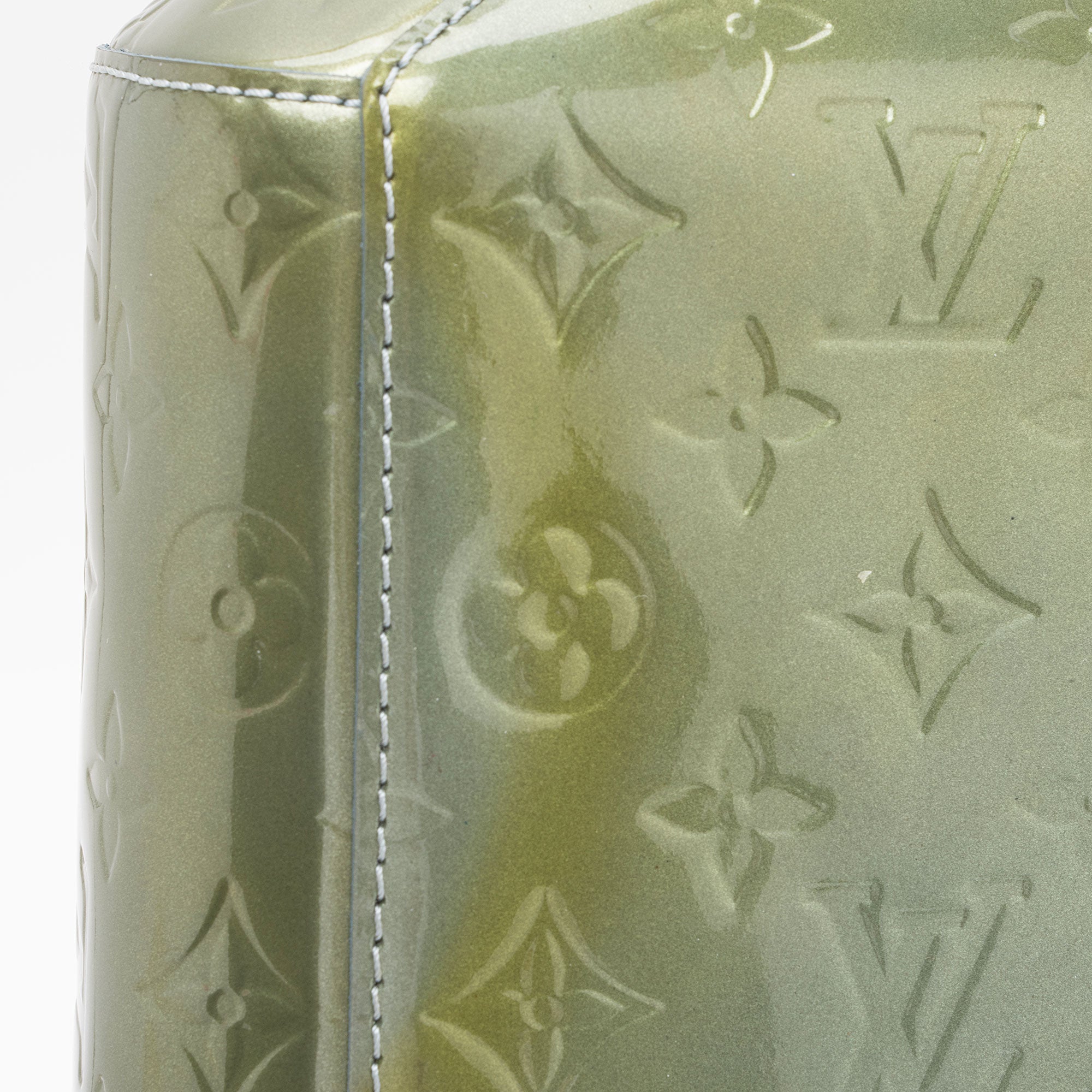 Louis Vuitton Monogram Vernis Sherwood PM Satchel (SHF-peT4Il)