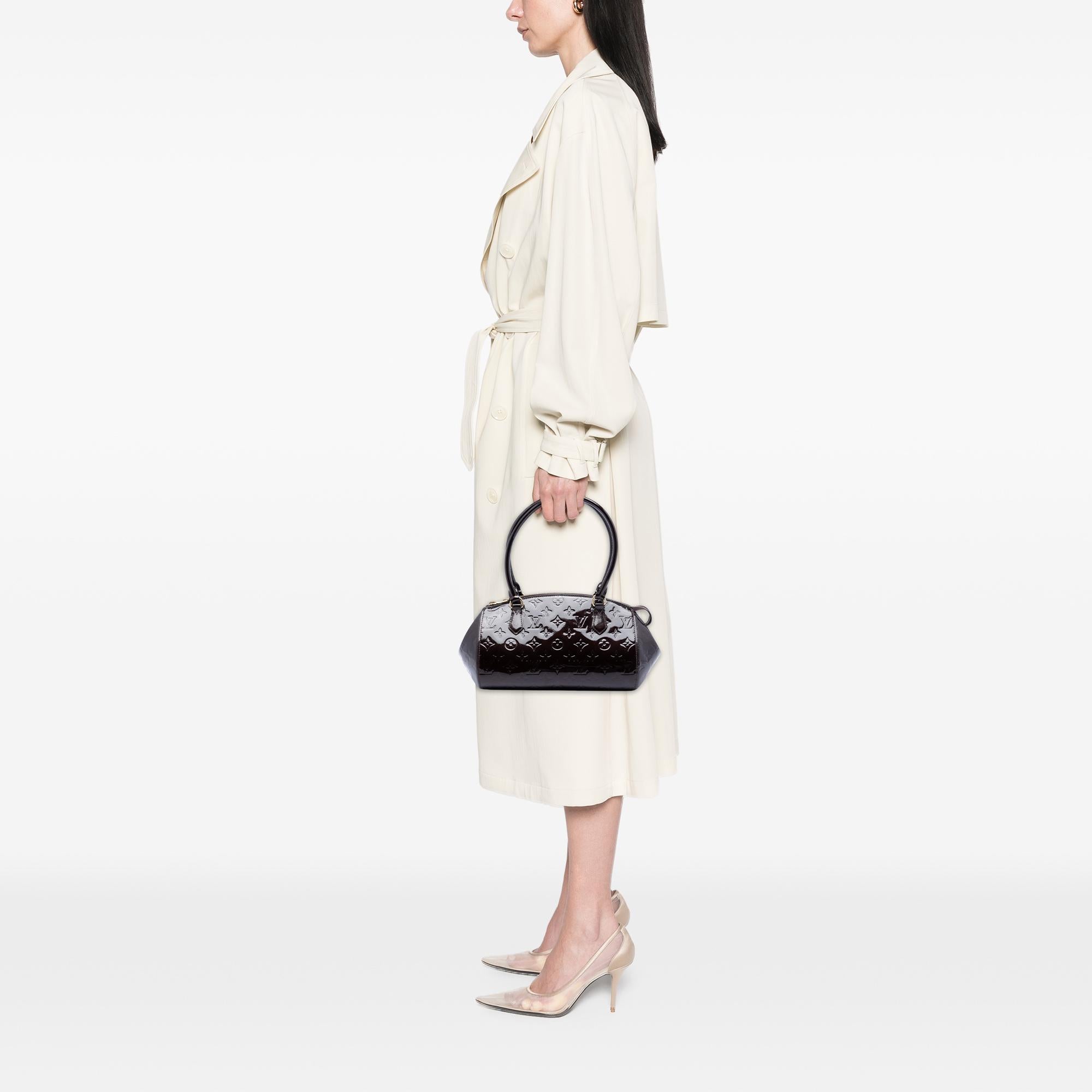 Louis Vuitton Monogram Vernis Sherwood PM
