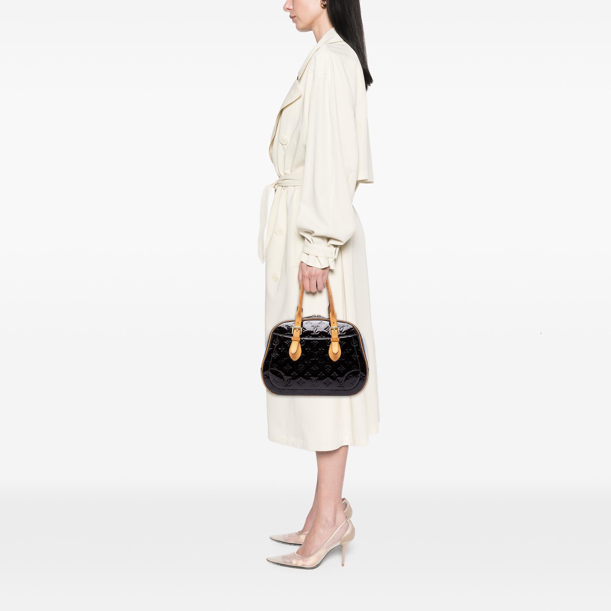 Louis Vuitton Monogram Vernis Summit Drive