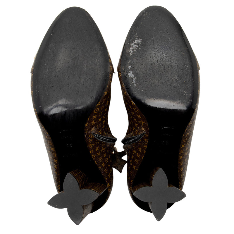 Louis Vuitton Nano Monogram Canvas Silhouette Ankle Boots - Size 8 / 38 (SHF-iE1dMv)