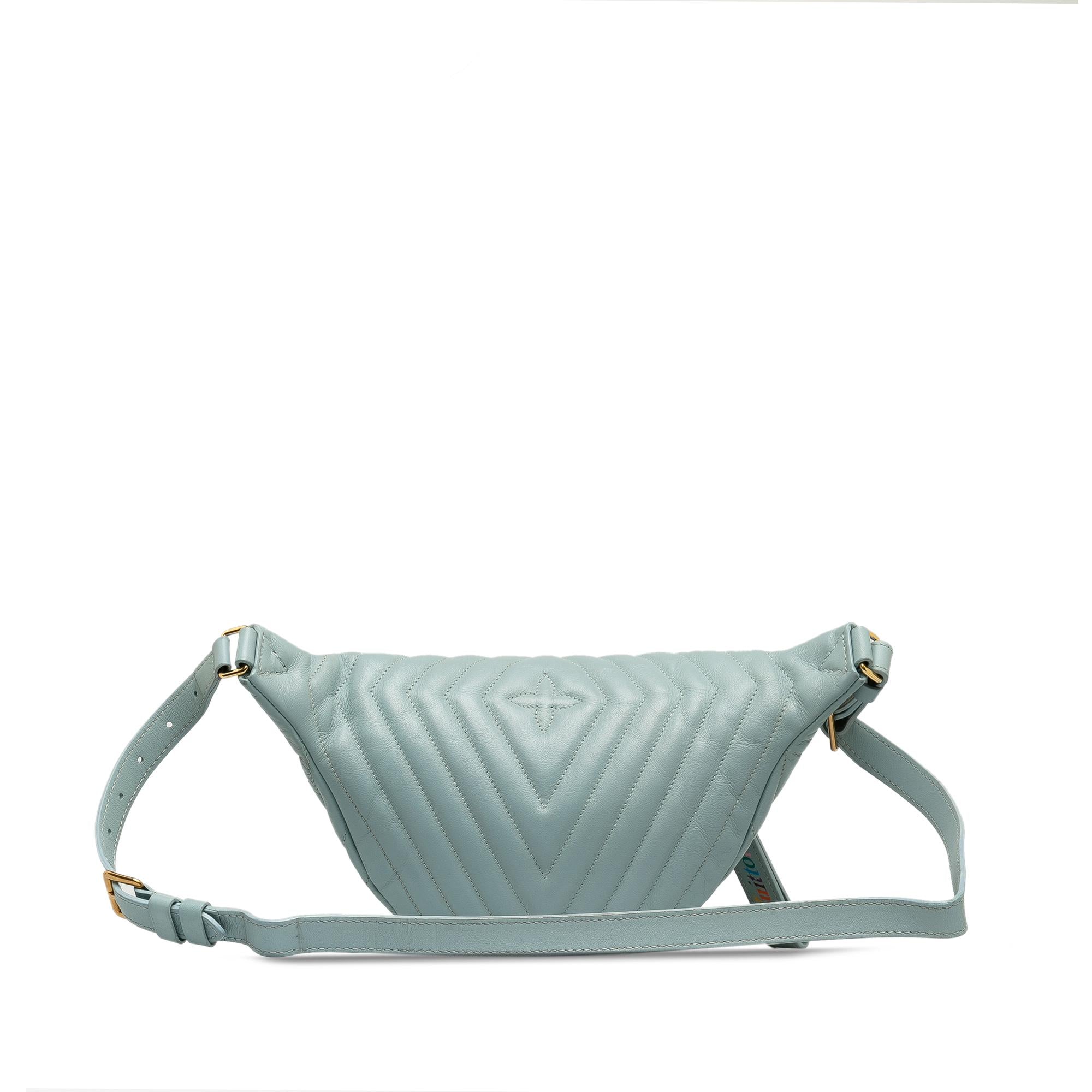 Louis Vuitton New Wave Bumbag (SHG-FyMiFM)
