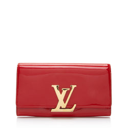 LOUIS VUITTON Red Patent Leather Louise Clutch Shoulder Crossbody Bag