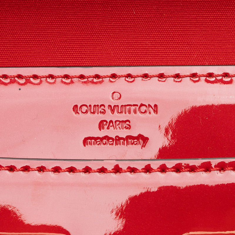 Louis Vuitton Patent Leather Louise Clutch (SHF-5GHpKI) – LuxeDH