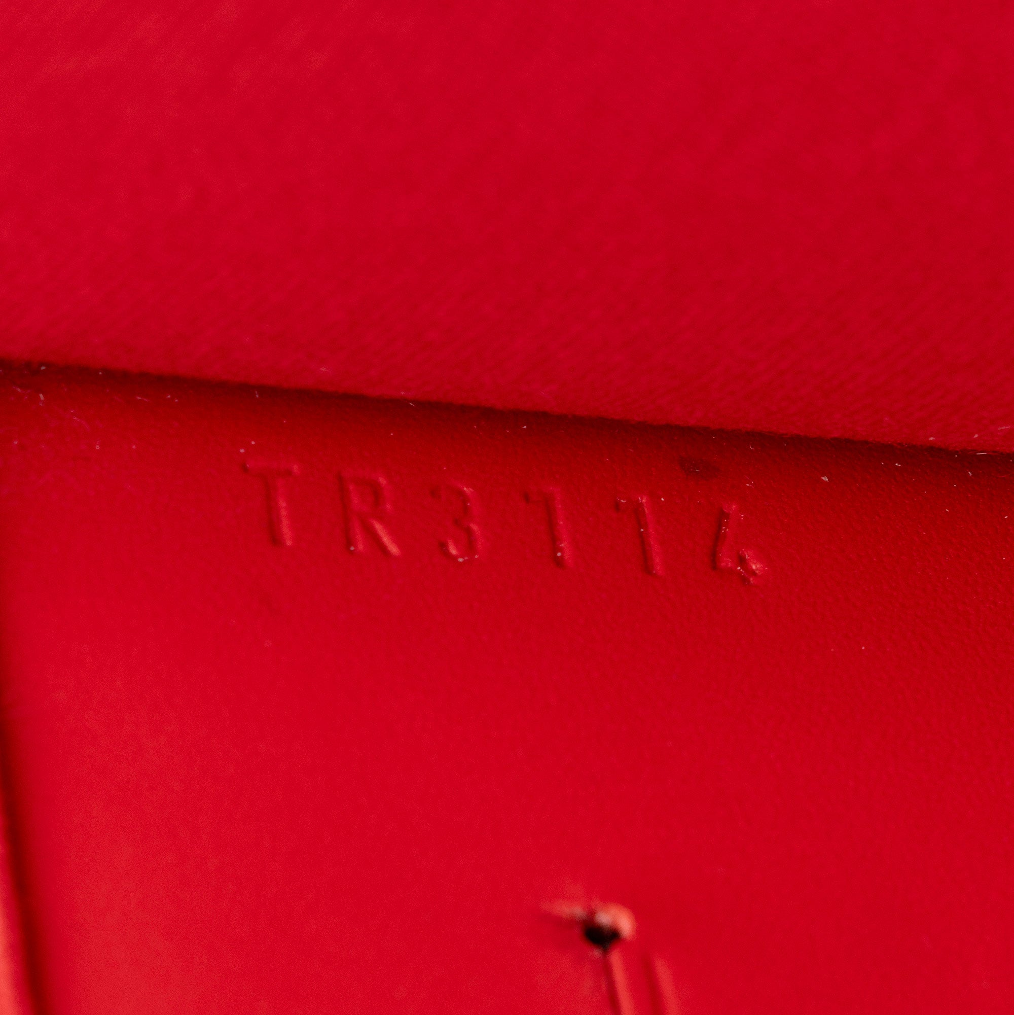 Louis Vuitton Patent Leather Louise Neo Sobe Clutch (SHF-AYeUxs)