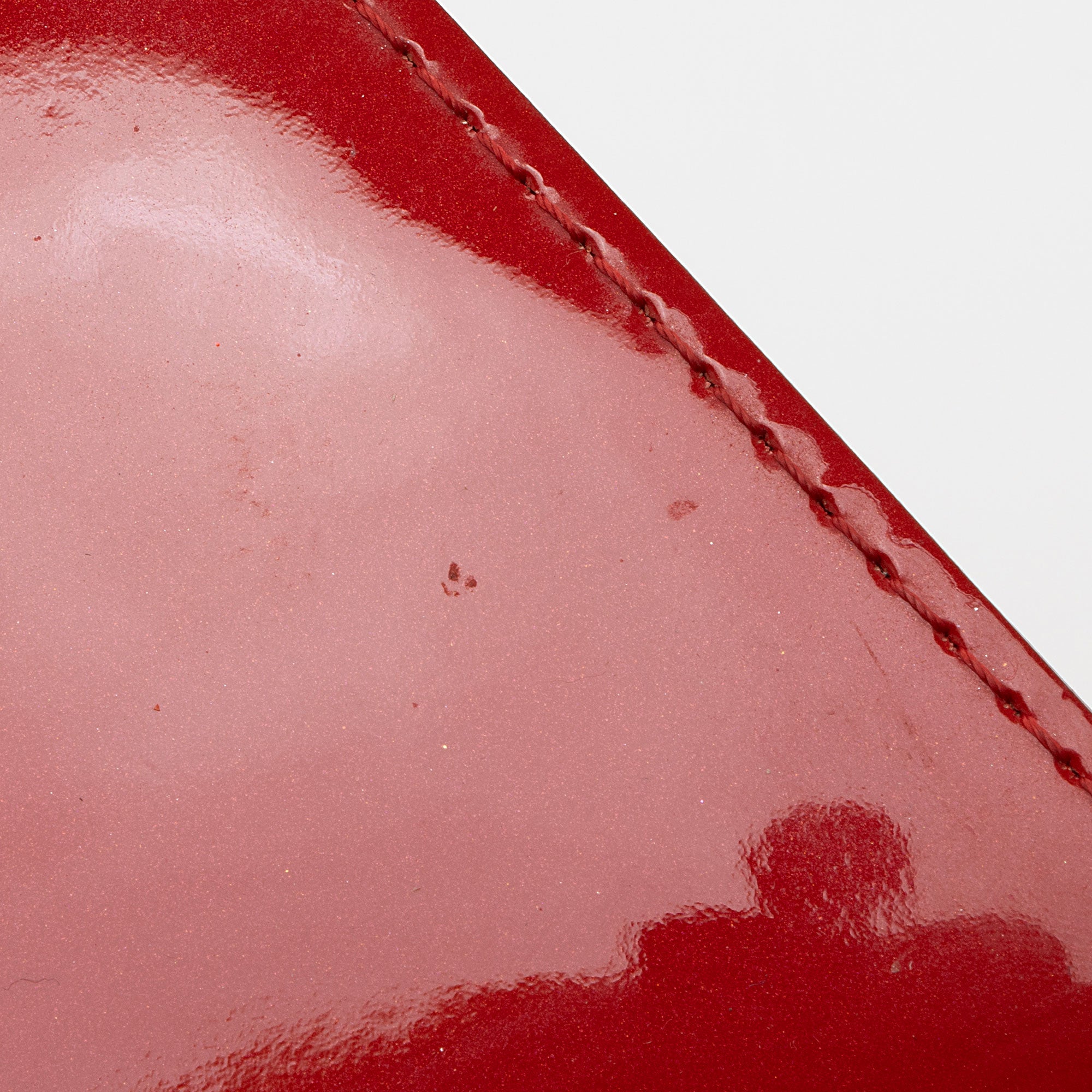 Louis Vuitton Patent Leather Louise Neo Sobe Clutch (SHF-AYeUxs)