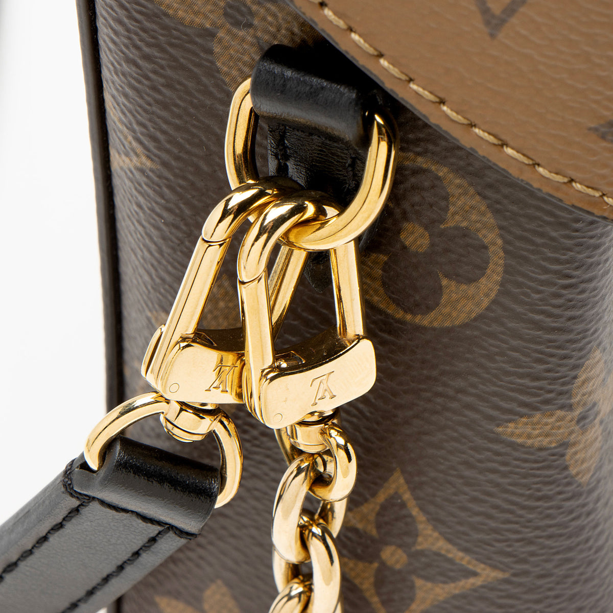 Louis Vuitton Reverse Monogram Camera Box NM