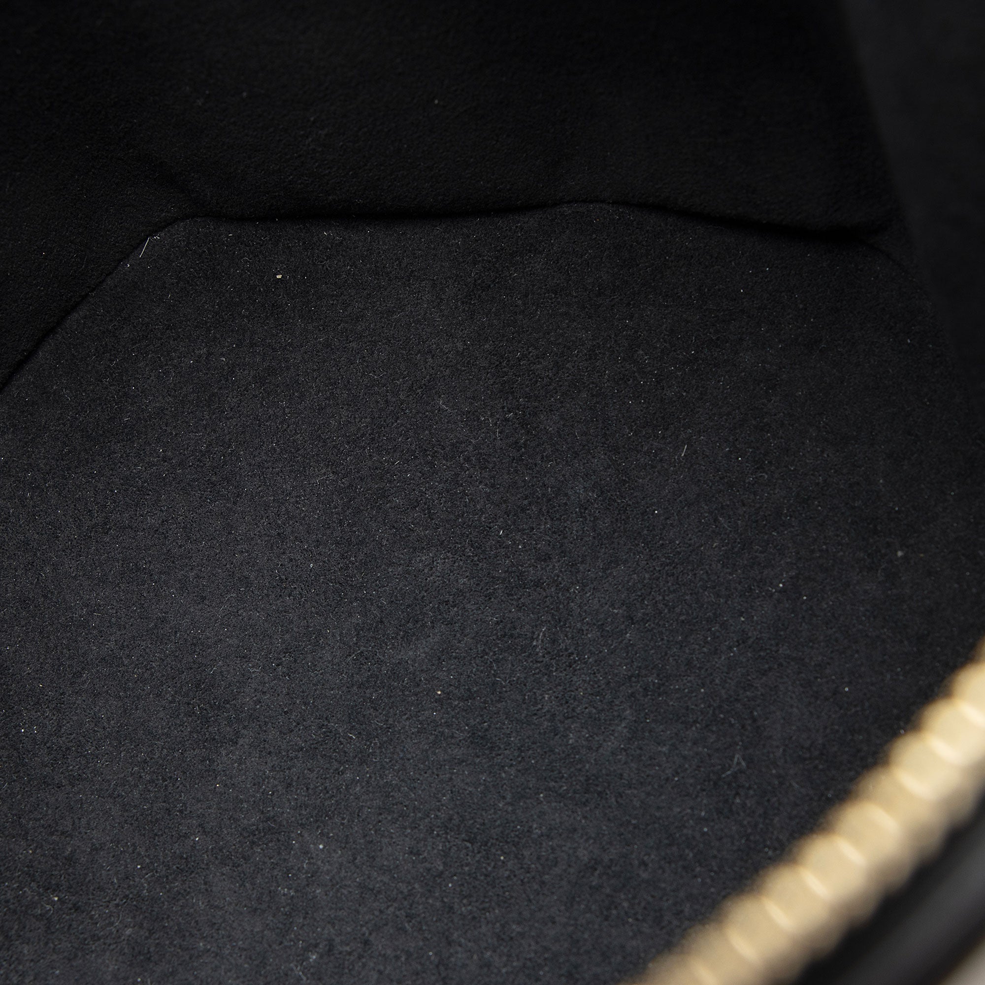 Louis Vuitton Reverse Monogram Cannes Shoulder Bag (SHF-9DZ43B)